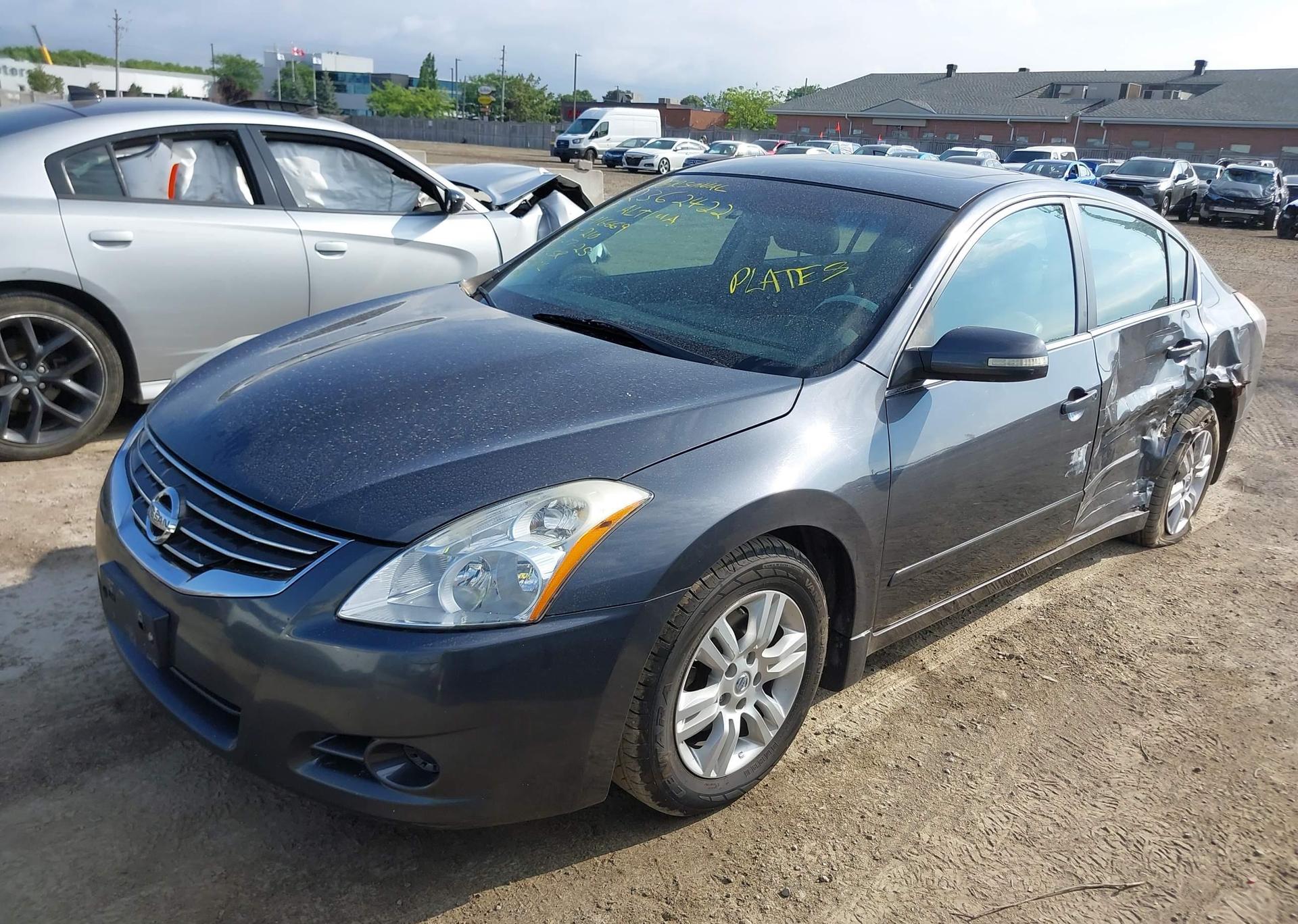 2010 NISSAN Altima S