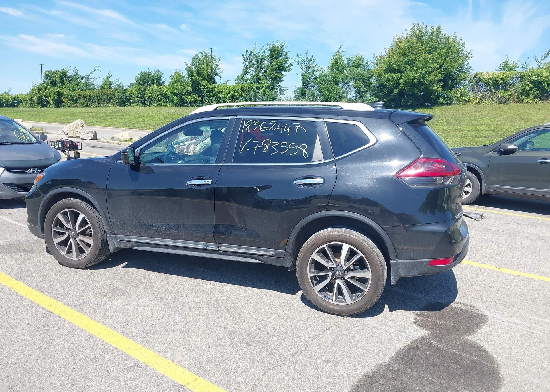 2018 NISSAN ROGUE SV