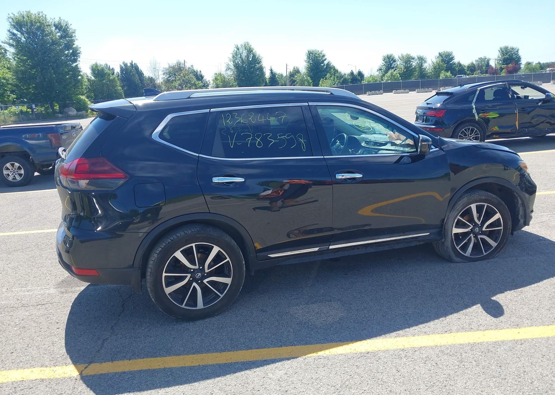 2018 NISSAN ROGUE SV