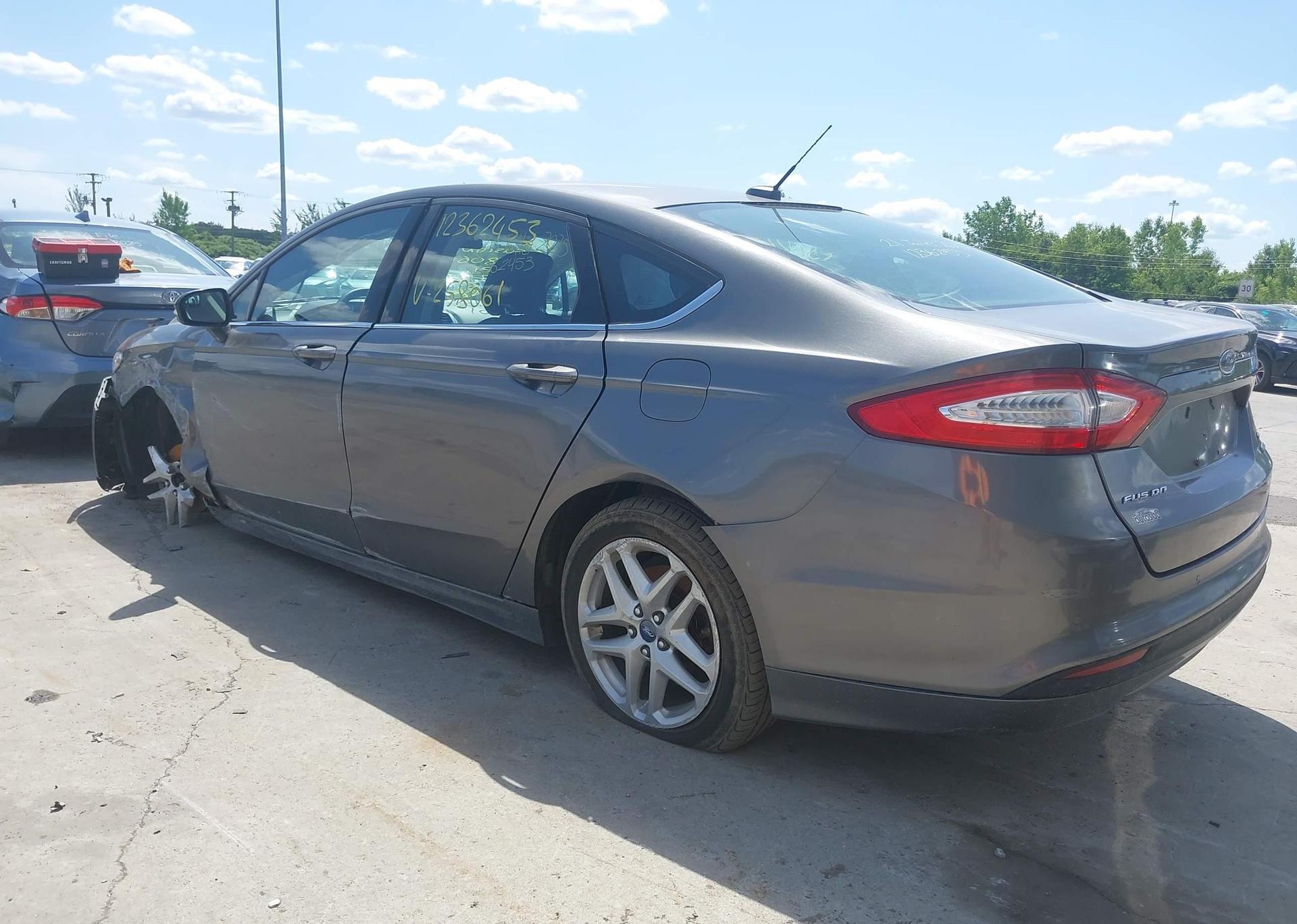 2013 FORD FUSION