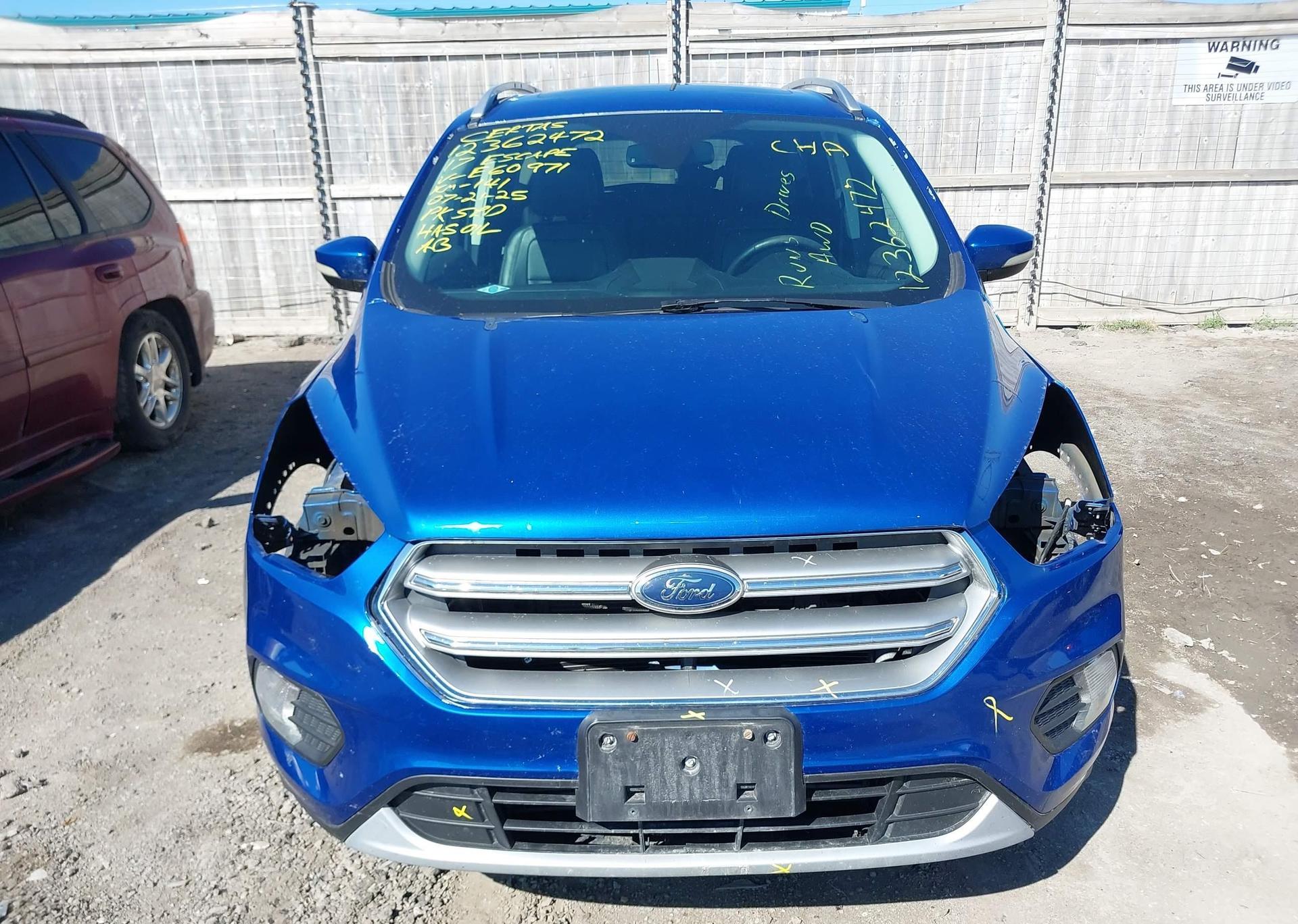 2017 FORD ESCAPE TITANIUM