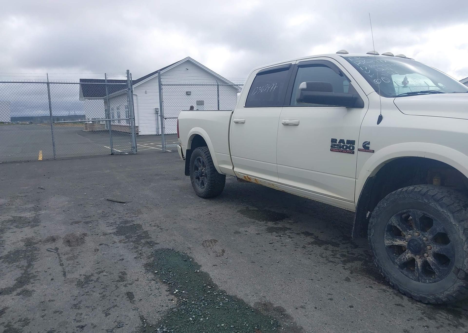 2017 RAM 2500 LARAMIE
