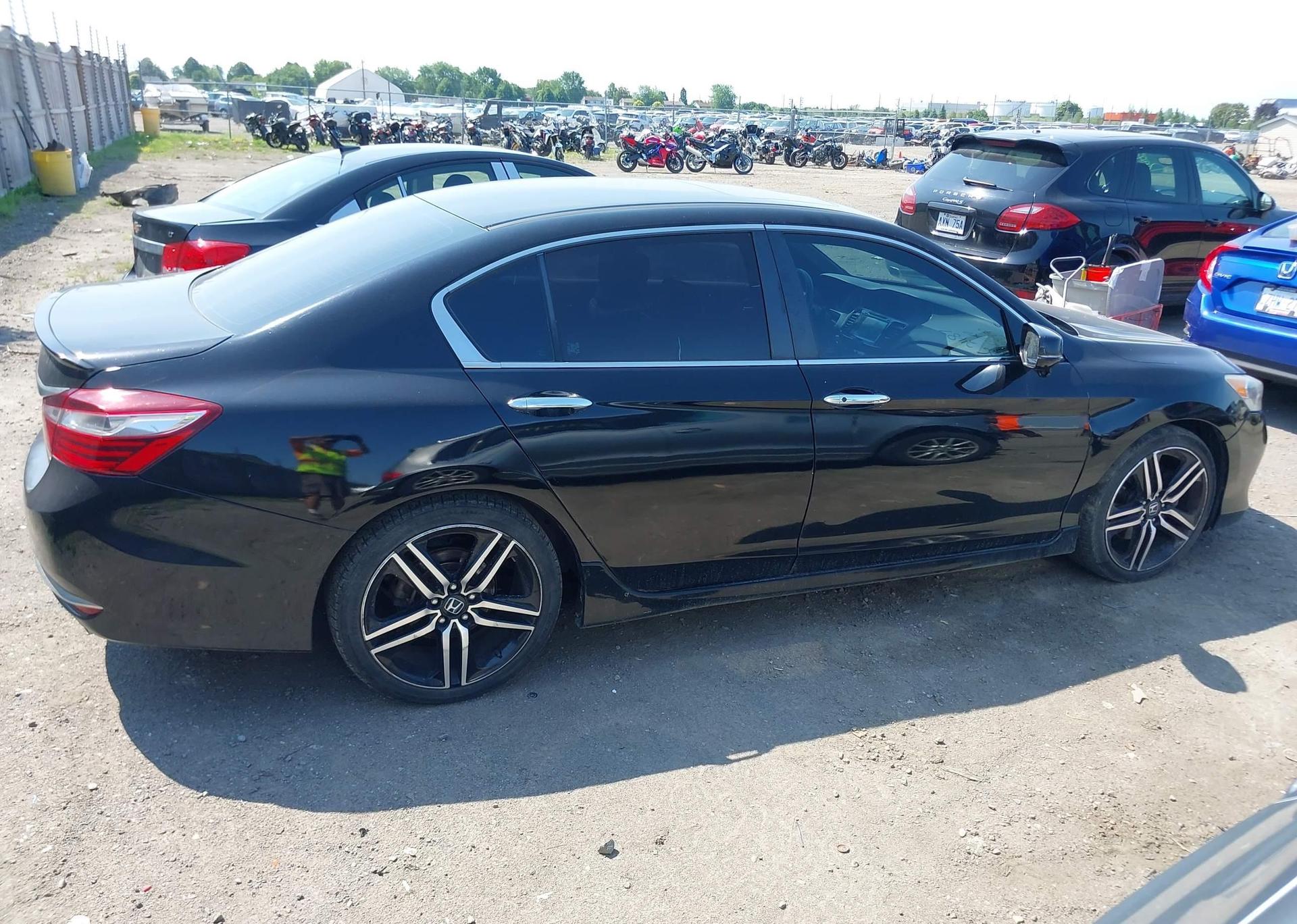 2017 HONDA ACCORD SPORT