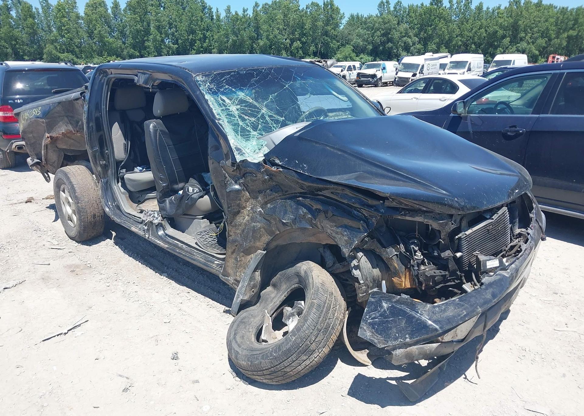 2006 NISSAN FRONTIER SE