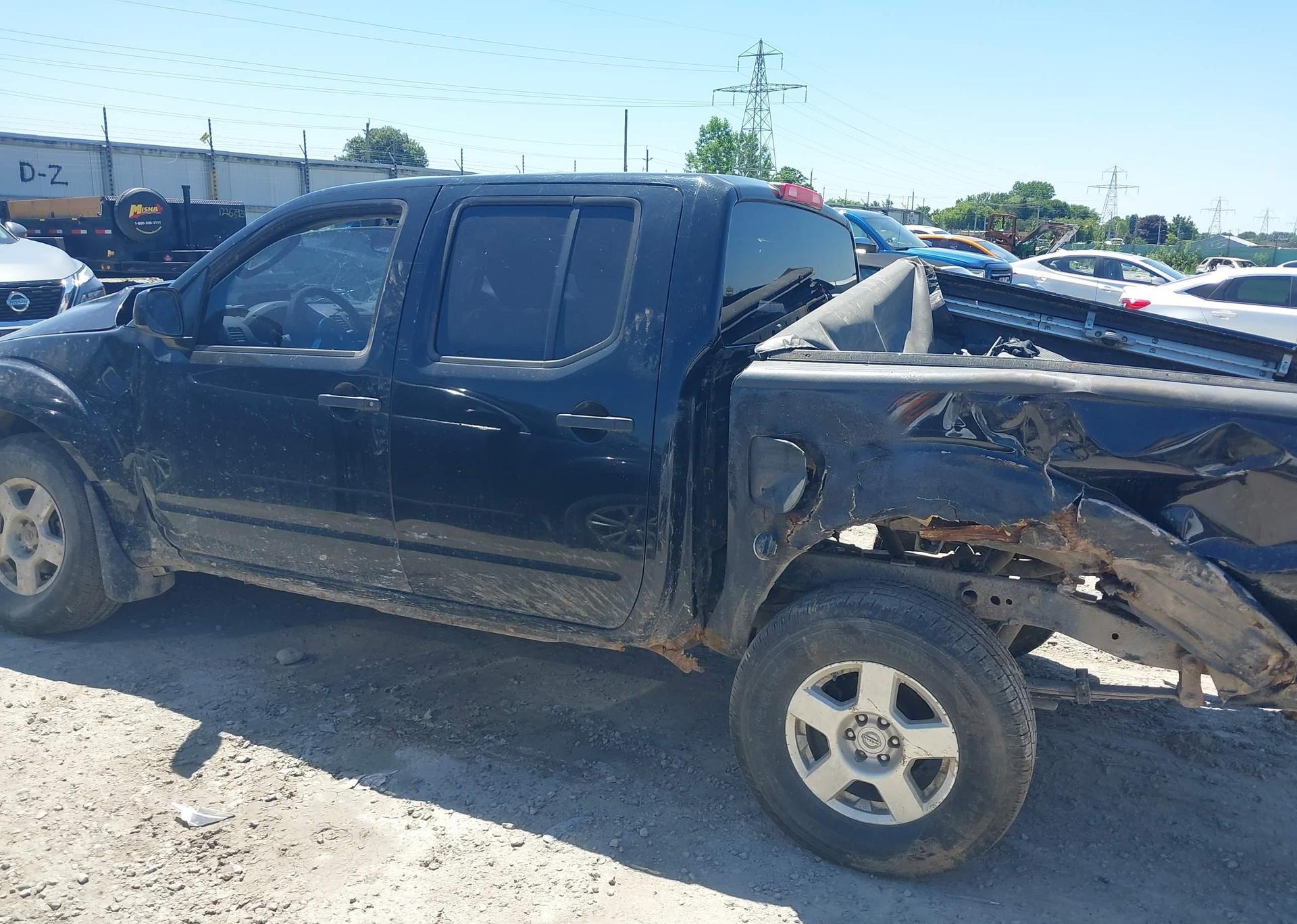 2006 NISSAN FRONTIER SE