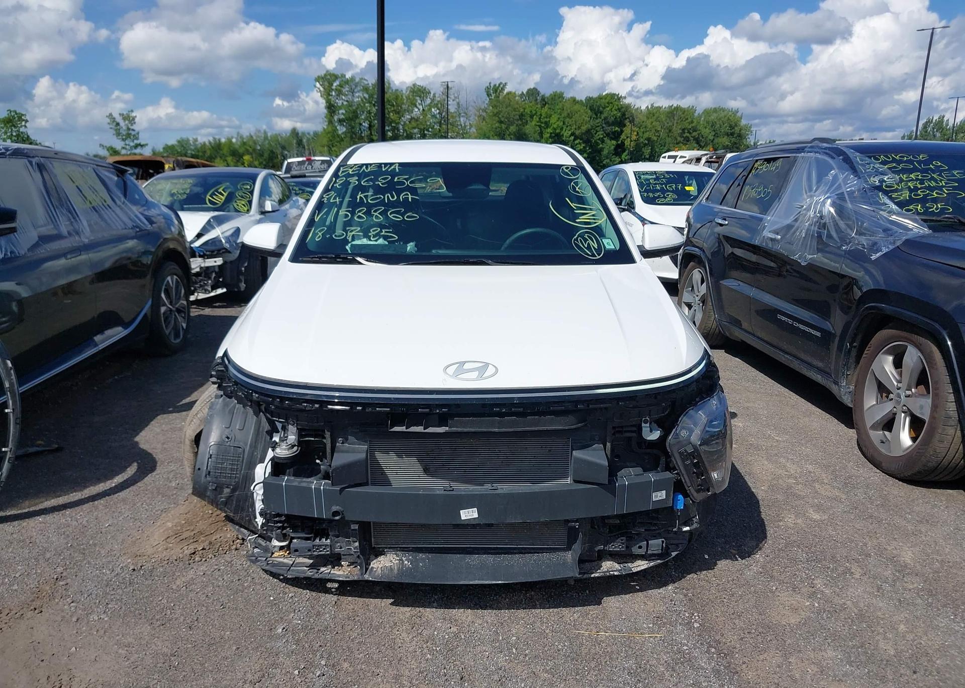 2024 HYUNDAI KONA ESSENTIAL 4P TI