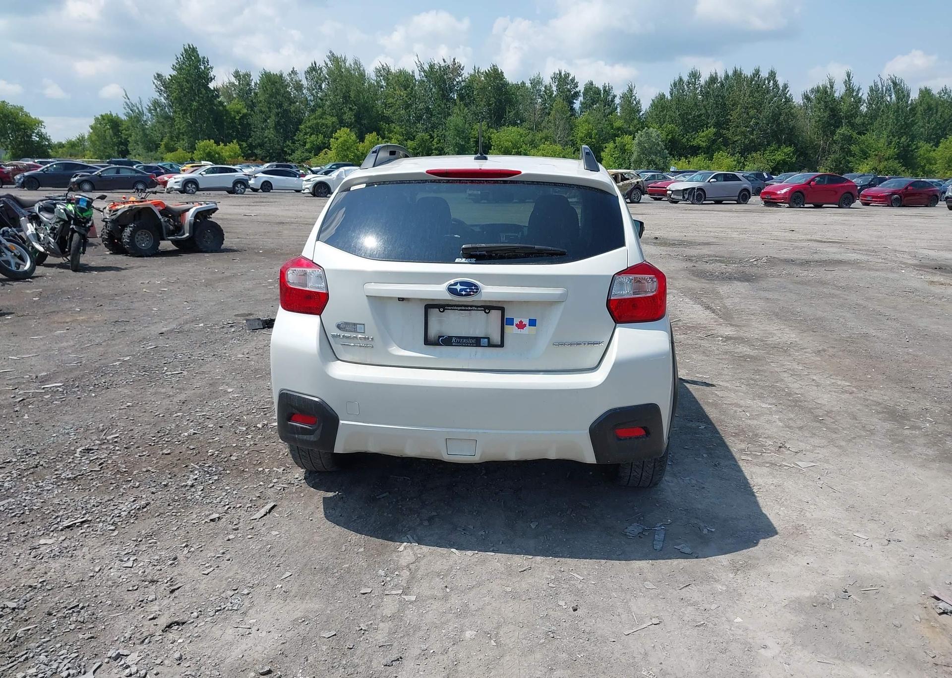 2016 SUBARU CROSSTREK LIMITED