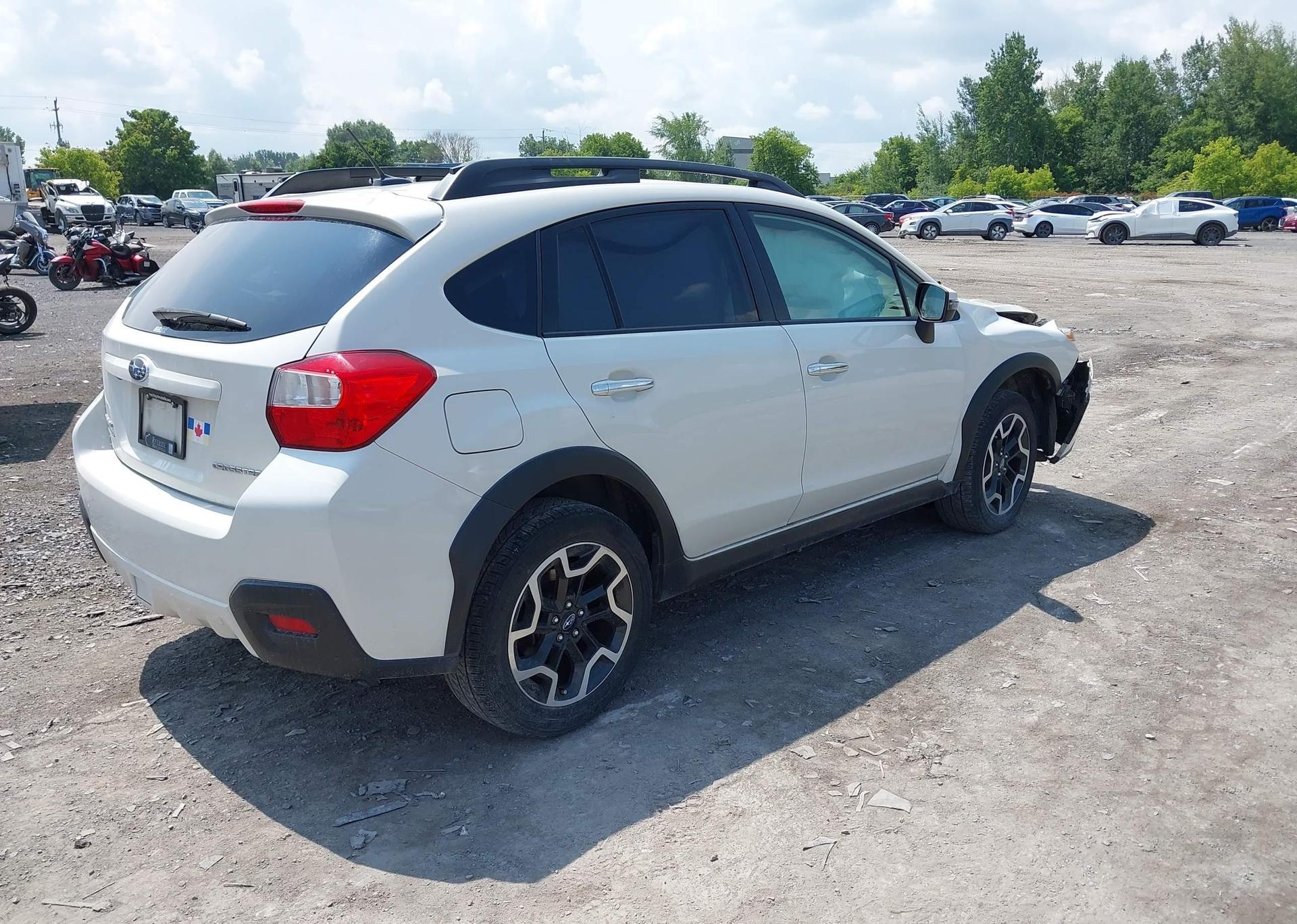 2016 SUBARU CROSSTREK LIMITED