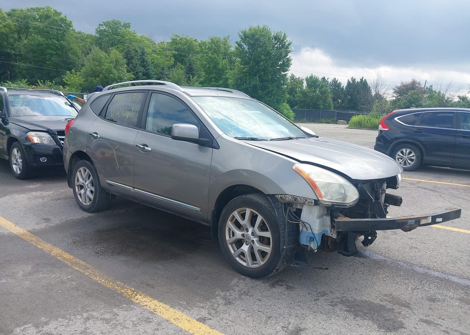 2012 NISSAN ROGUE SV