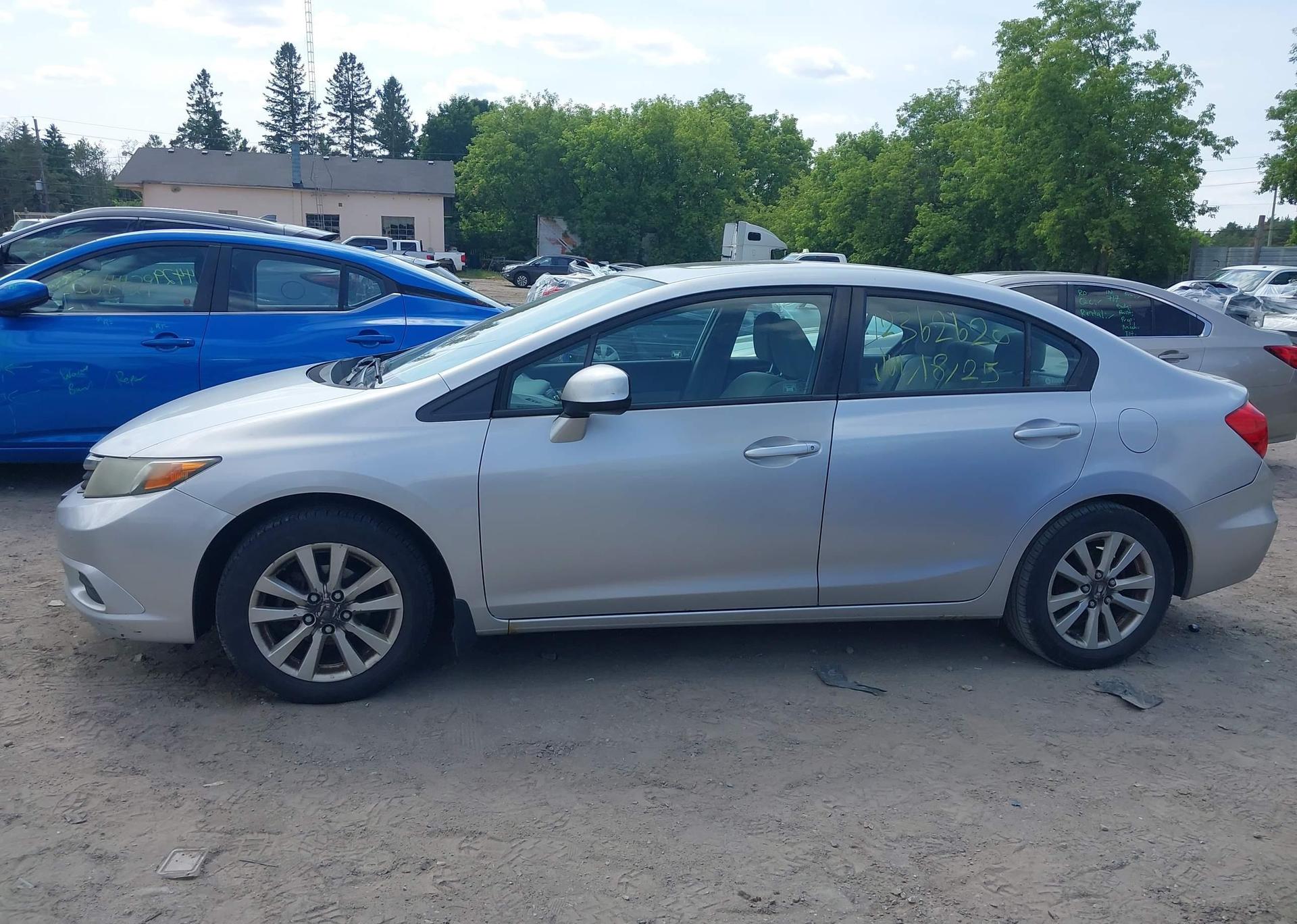 2012 HONDA CIVIC LX