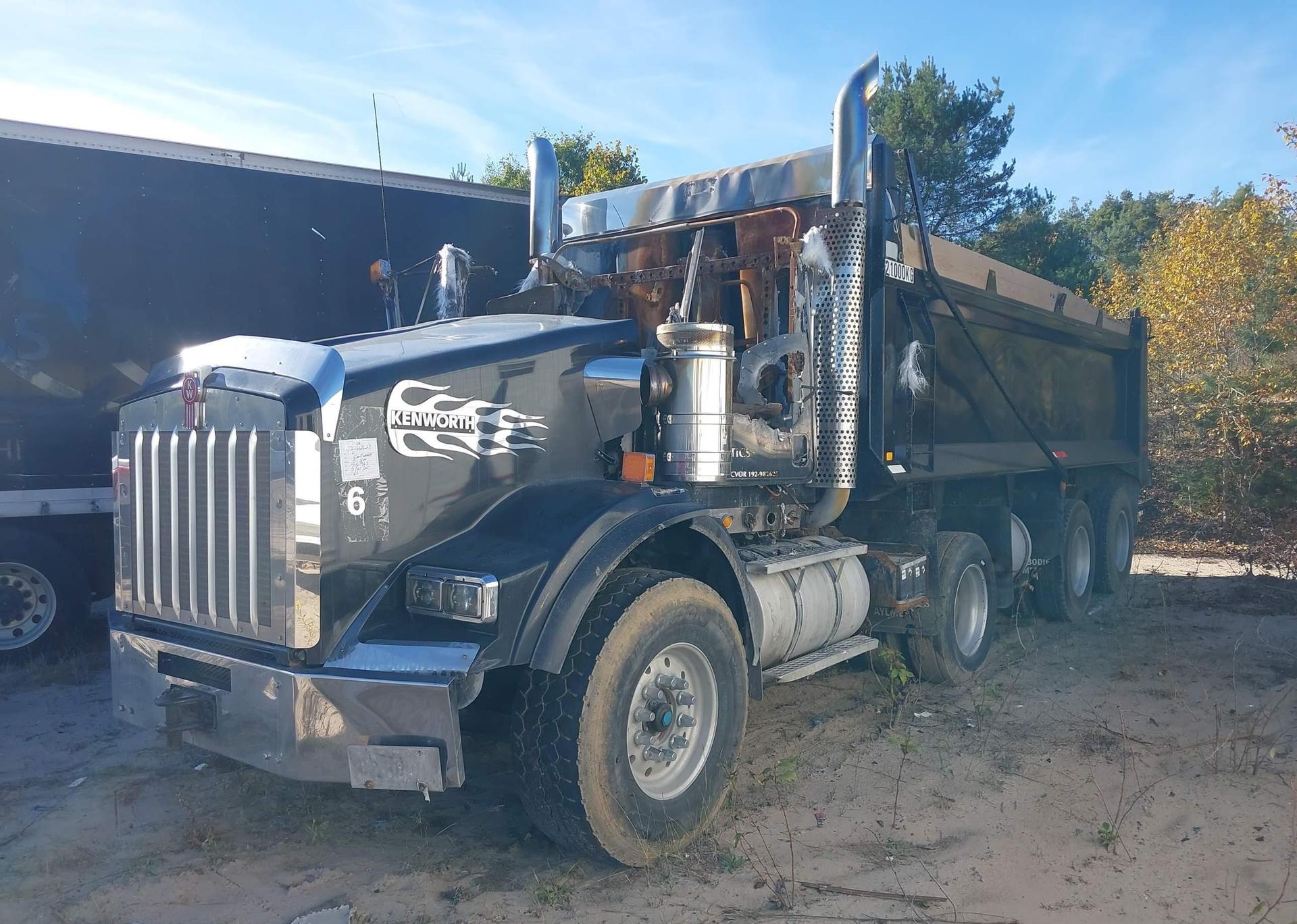 2011 KENWORTH CONSTRUCTION T800