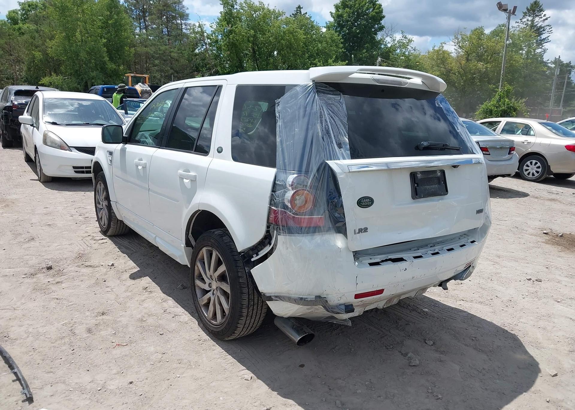 2015 LAND ROVER LR2