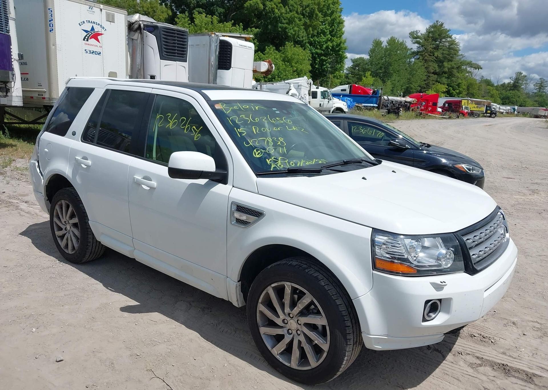 2015 LAND ROVER LR2