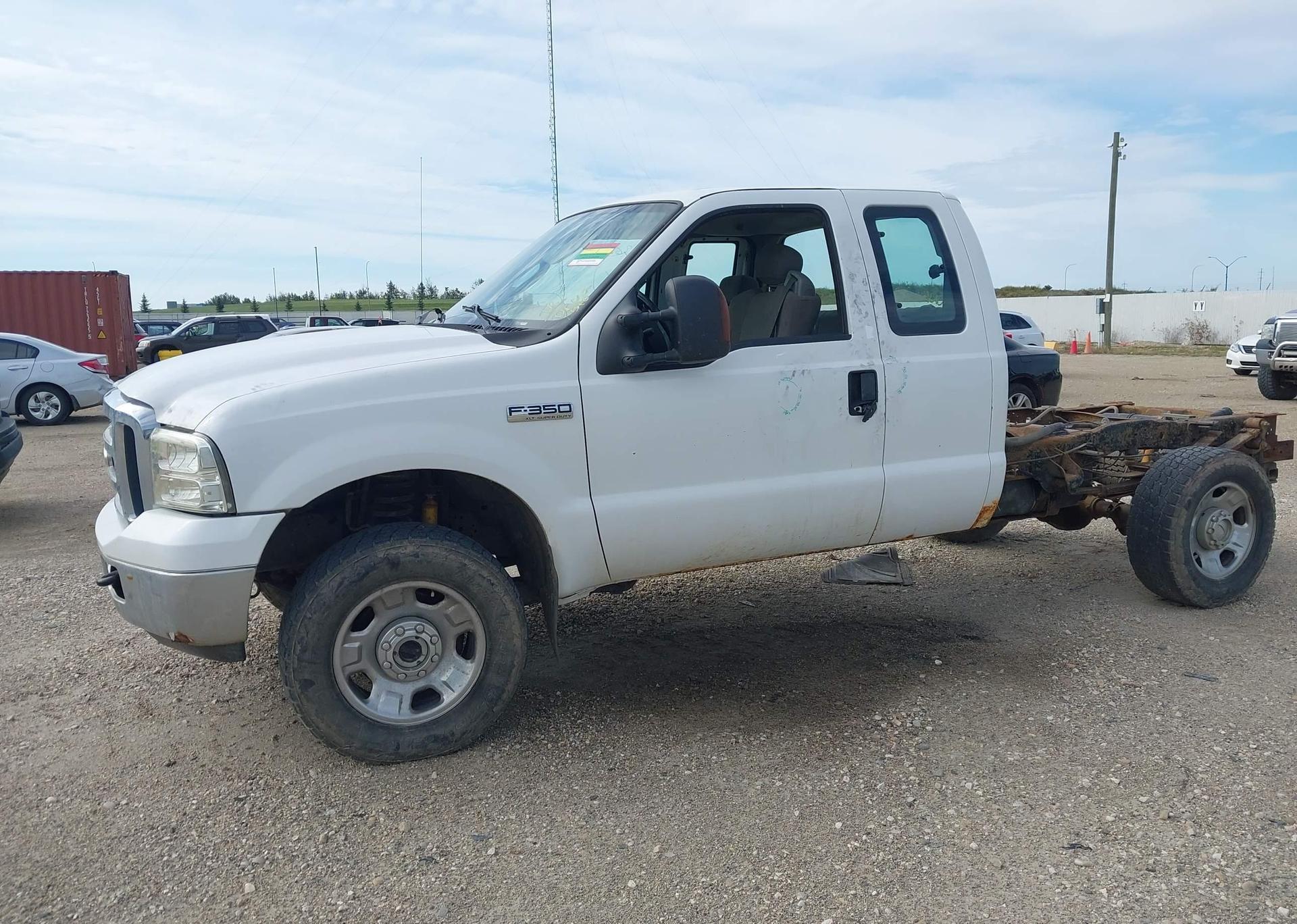 2006 FORD F-350 LARIAT