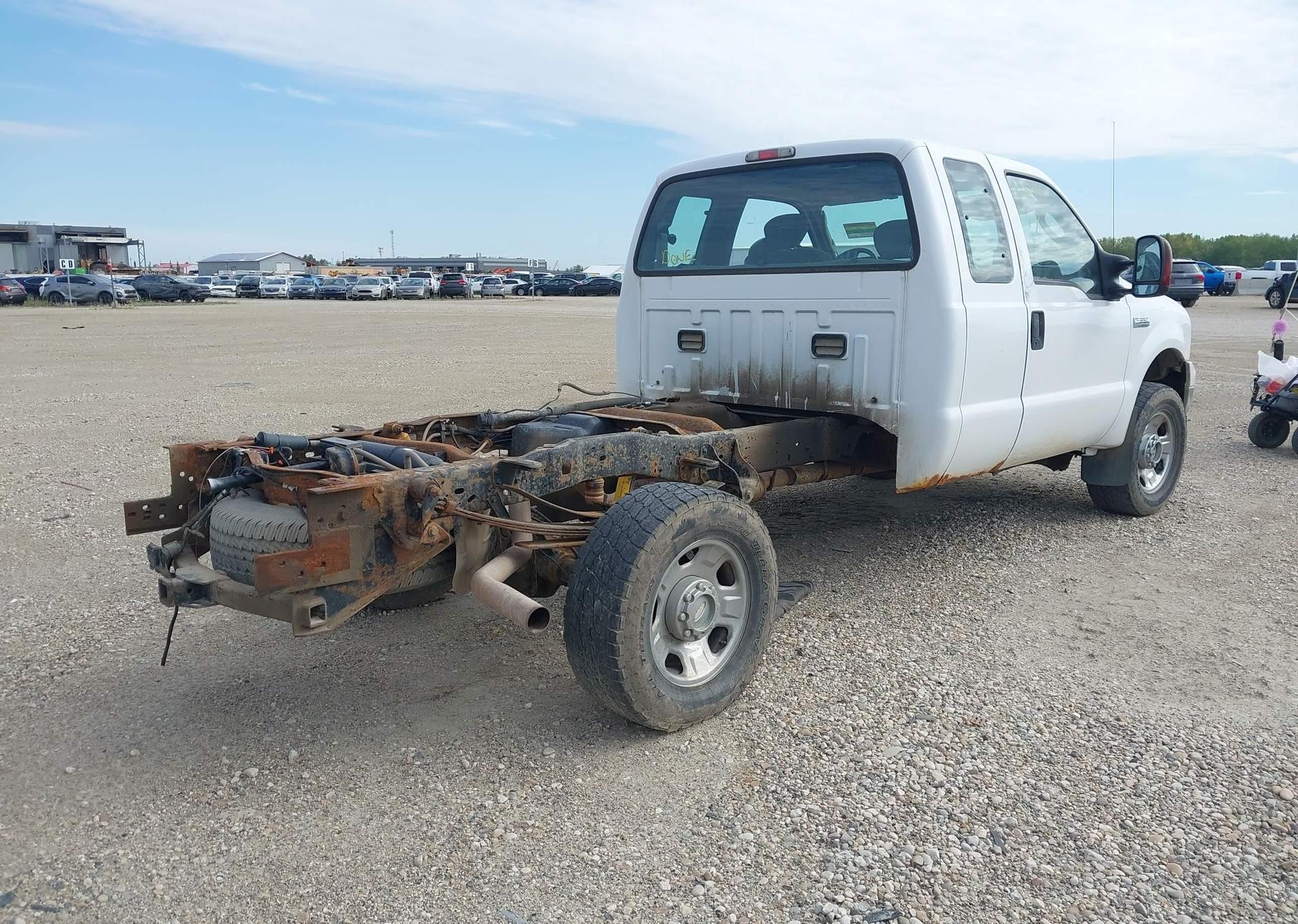 2006 FORD F-350 LARIAT