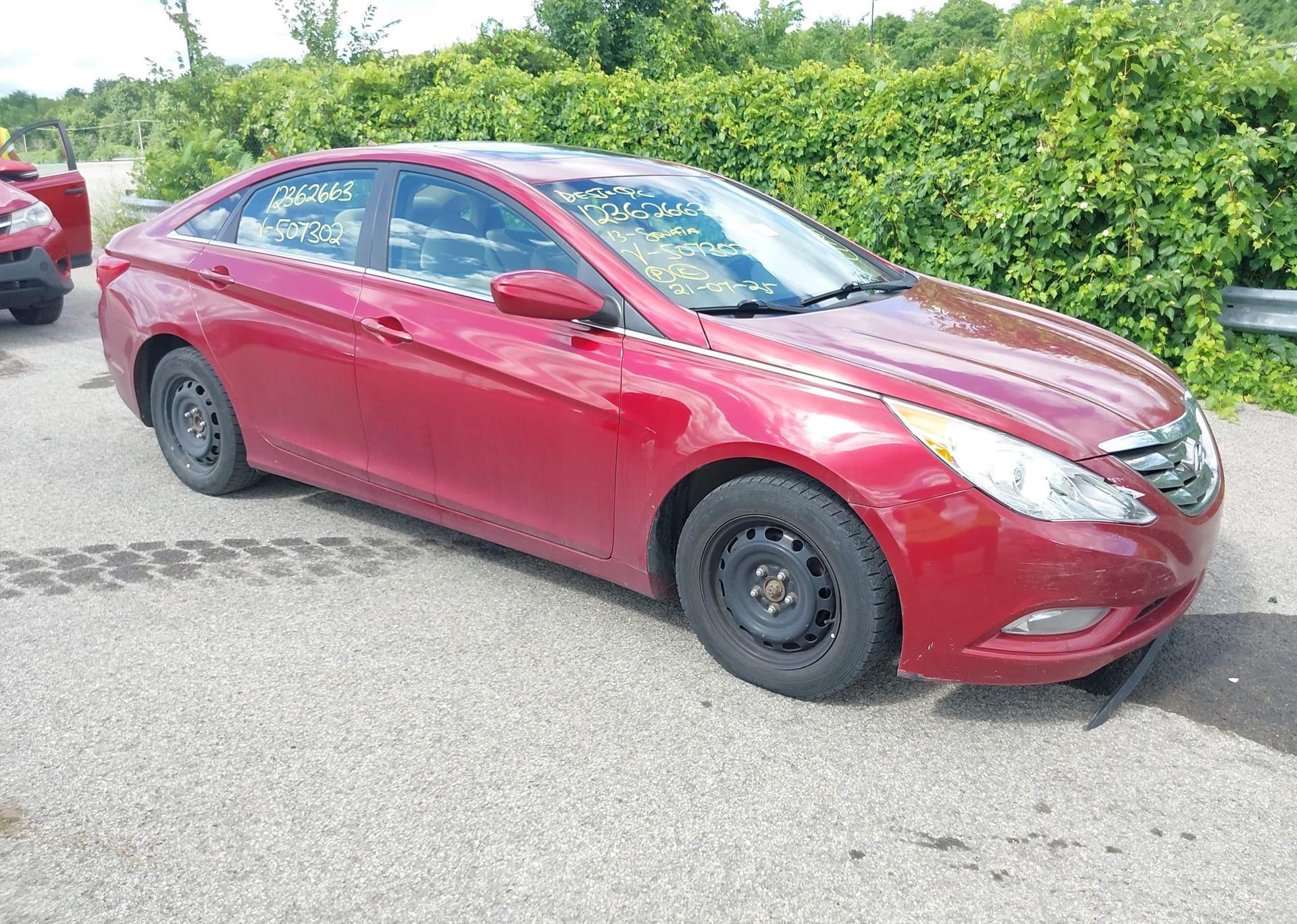 2013 HYUNDAI SONATA GLS
