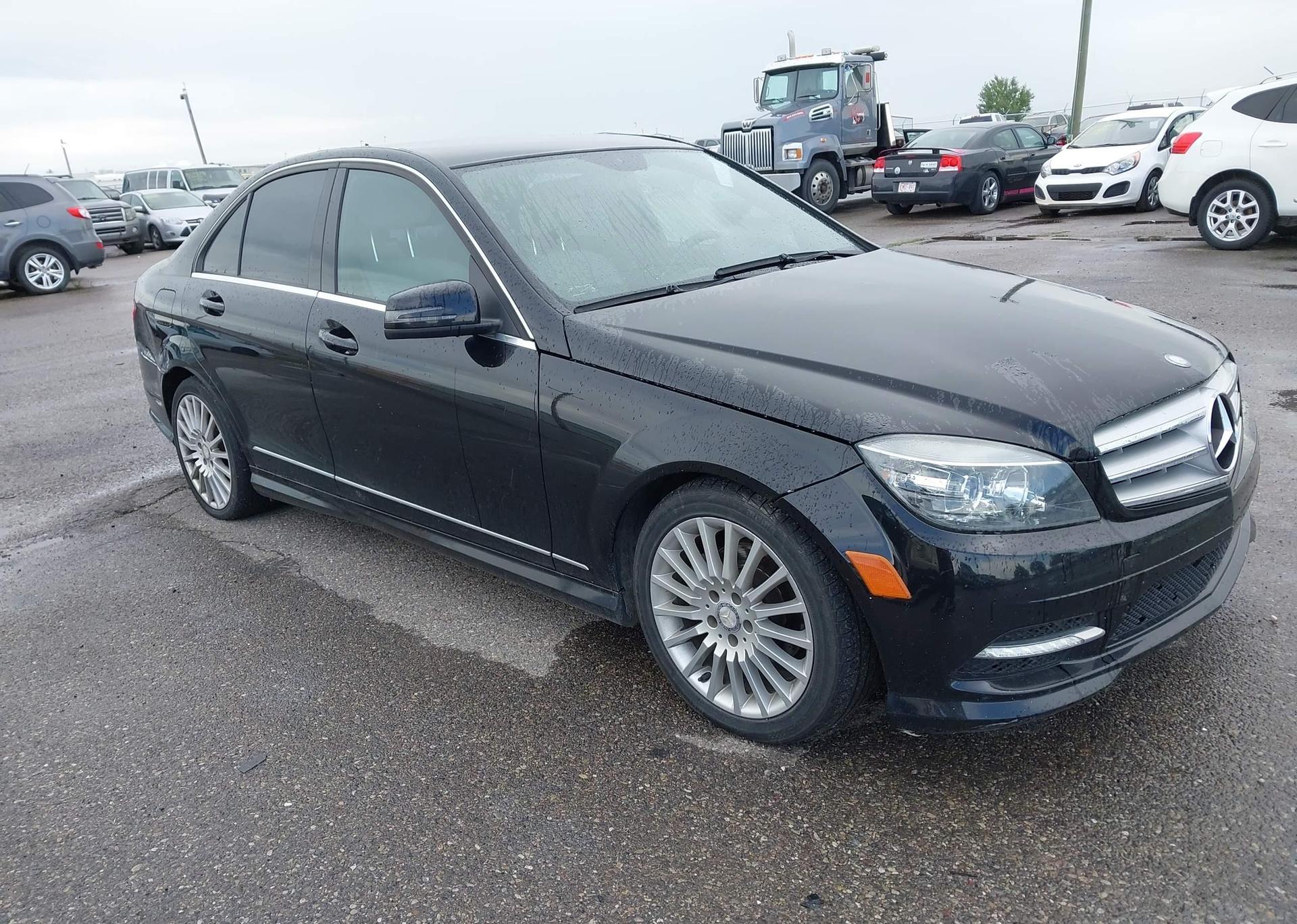 2011 MERCEDES-BENZ C 250