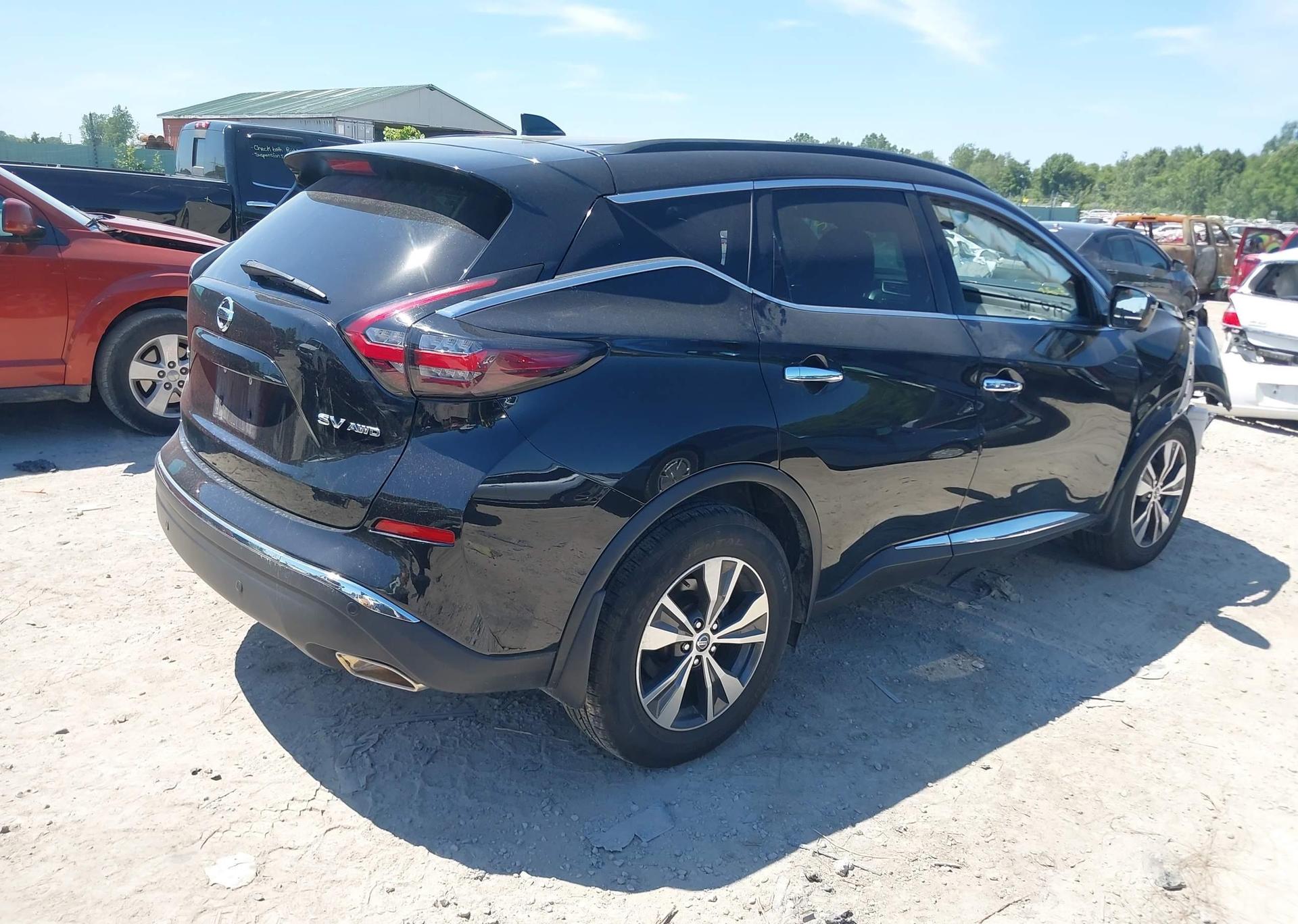 2021 NISSAN MURANO SV