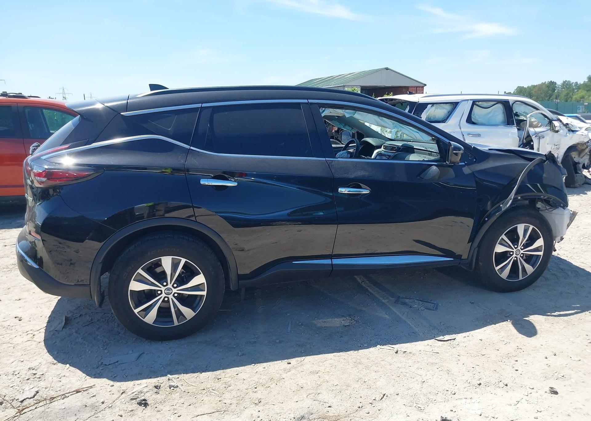 2021 NISSAN MURANO SV