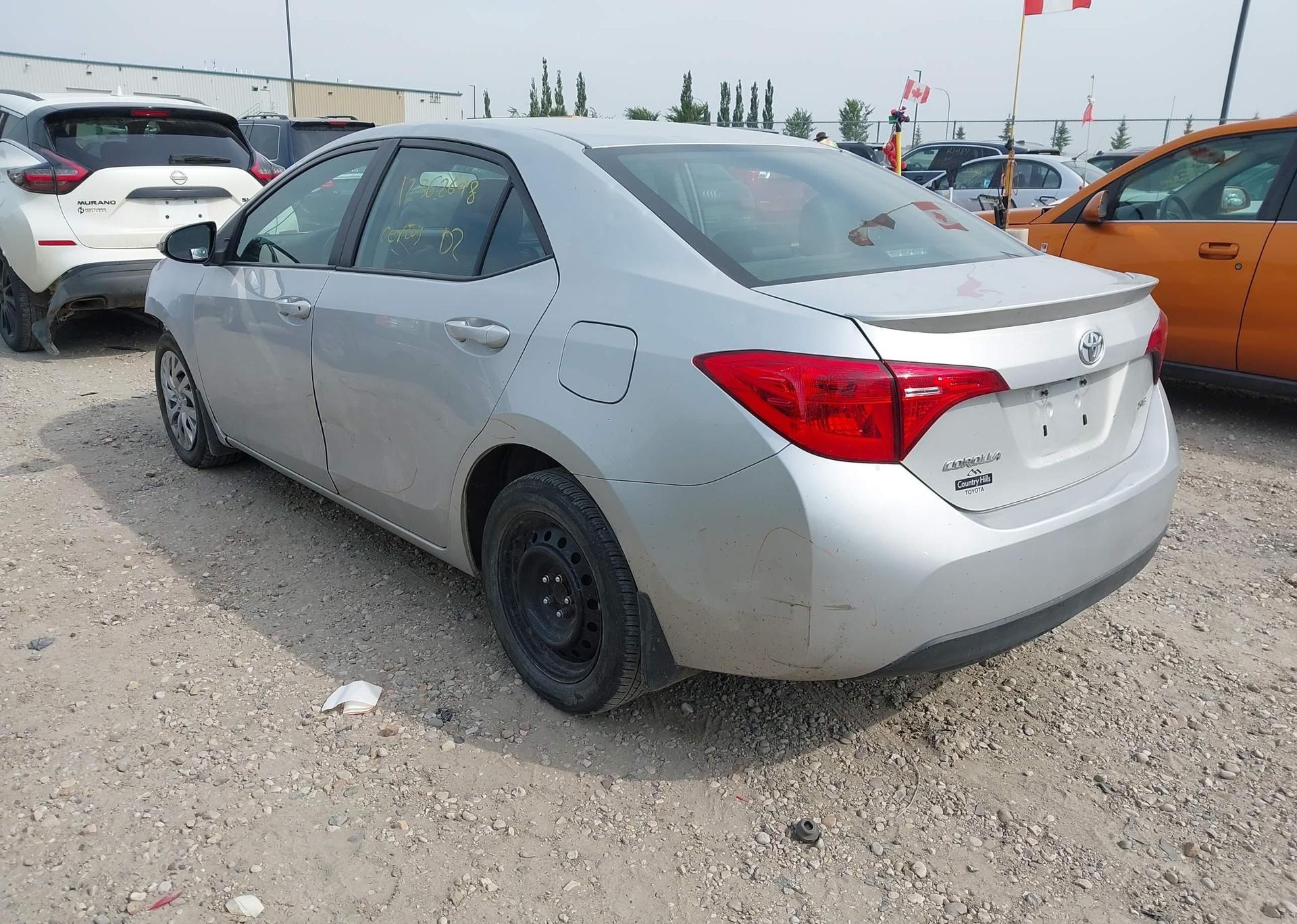 2019 TOYOTA COROLLA SE