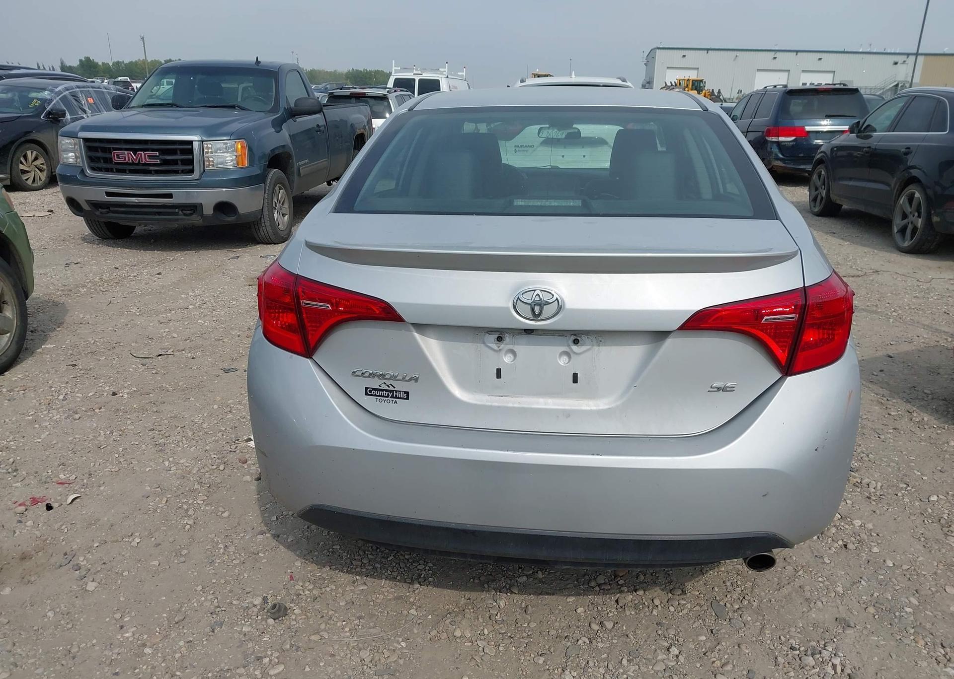 2019 TOYOTA COROLLA SE