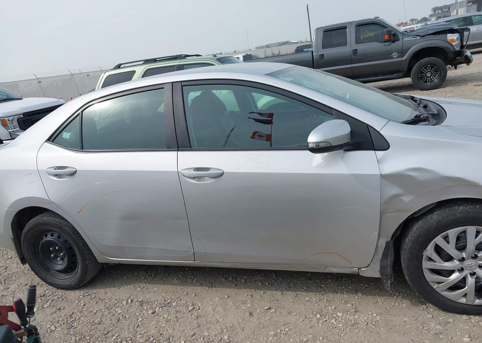 2019 TOYOTA COROLLA SE