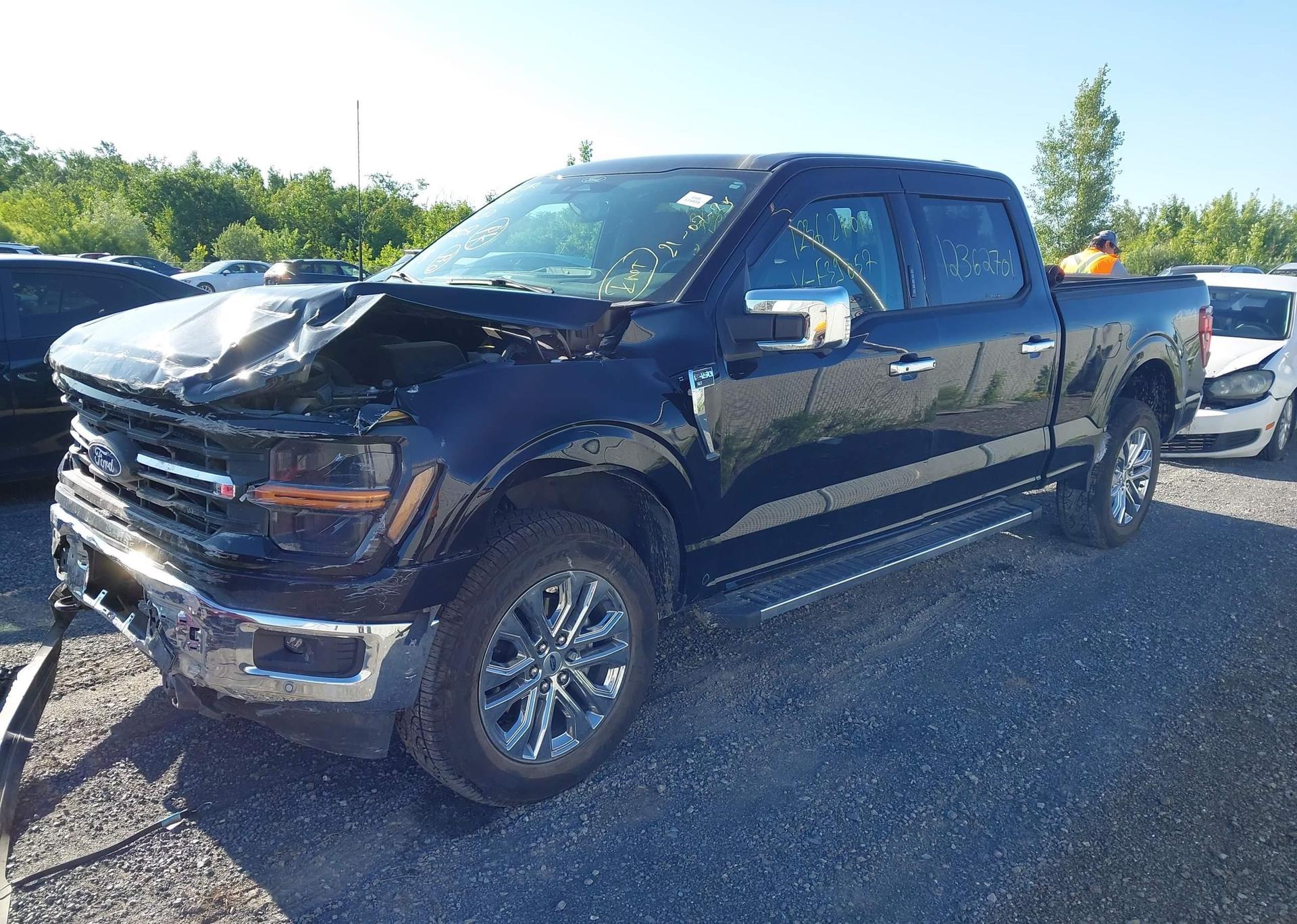 2024 FORD F-150 XLT