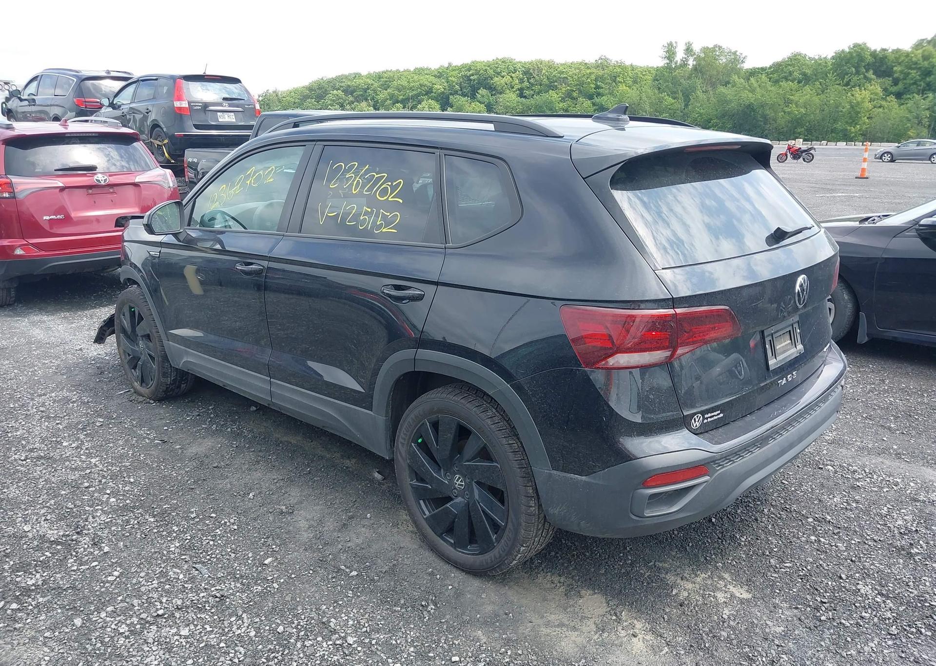 2024 VOLKSWAGEN TAOS SE