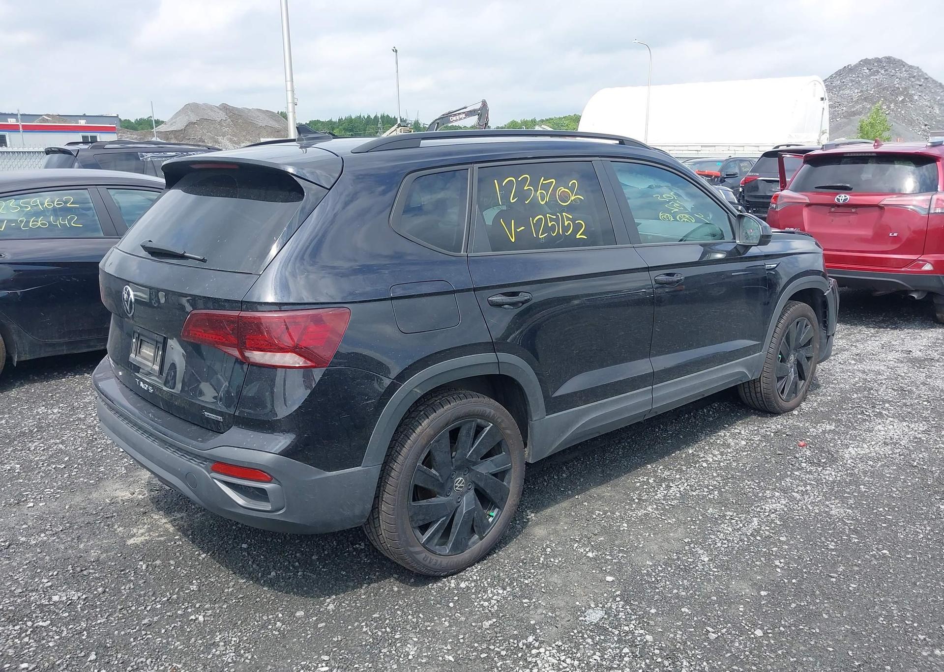 2024 VOLKSWAGEN TAOS SE