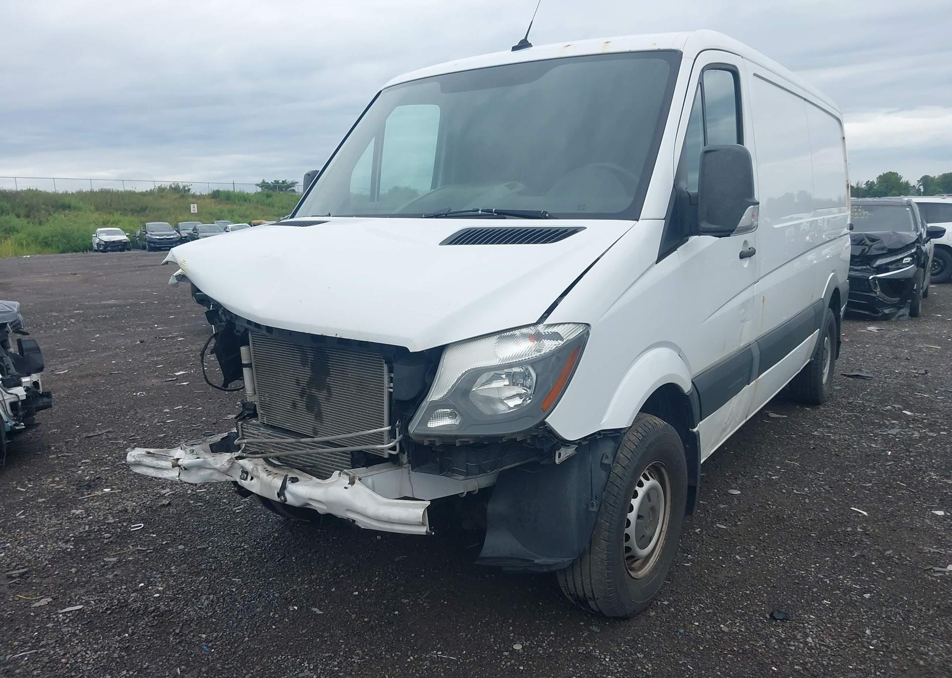 2017 MERCEDES-BENZ SPRINTER 2500 STANDARD ROOF V6