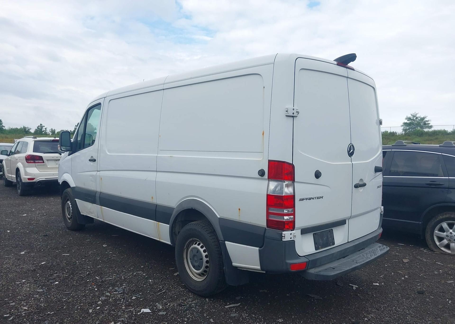 2017 MERCEDES-BENZ SPRINTER 2500 STANDARD ROOF V6