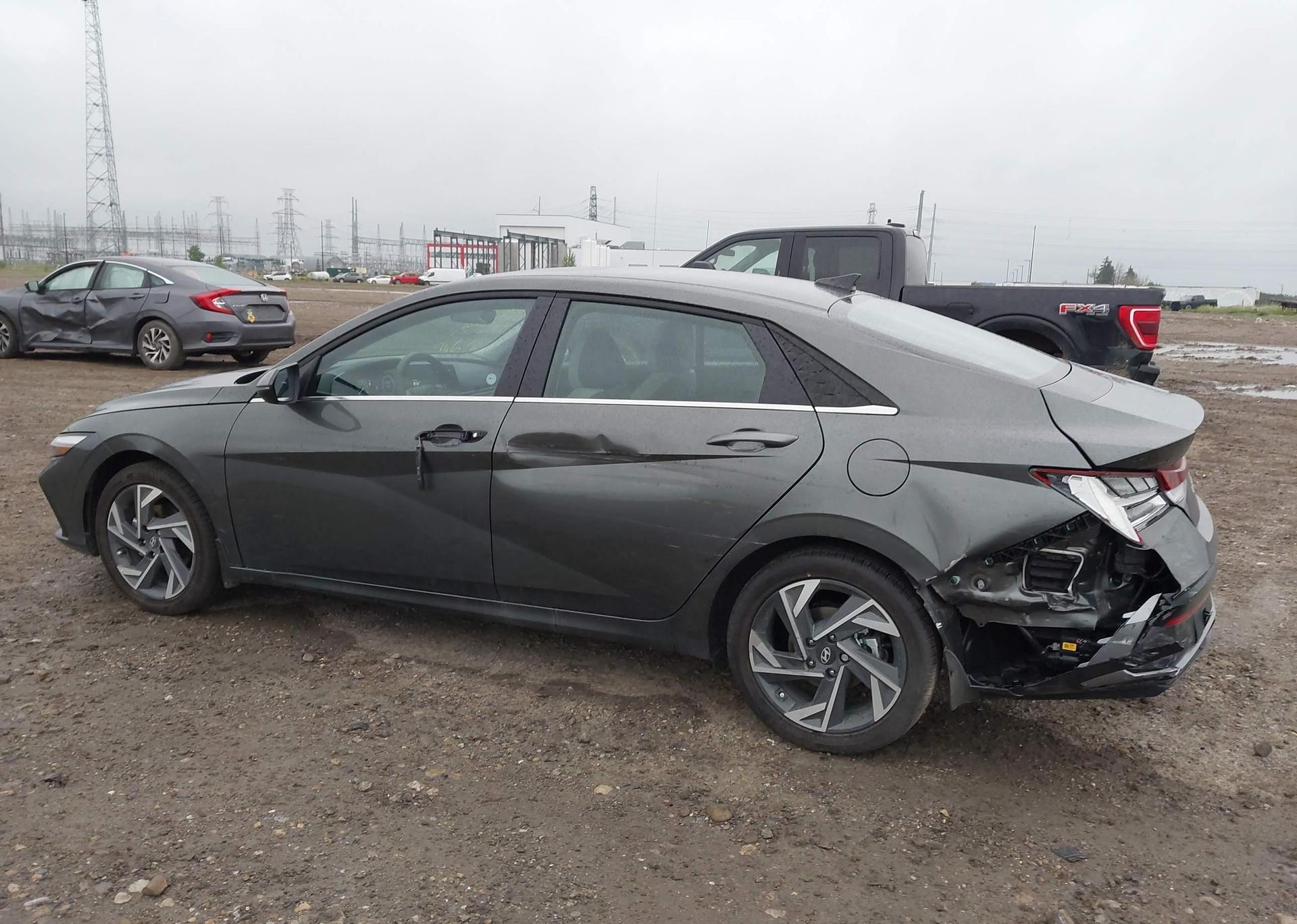 2025 HYUNDAI ELANTRA HYBRID LUXURY W