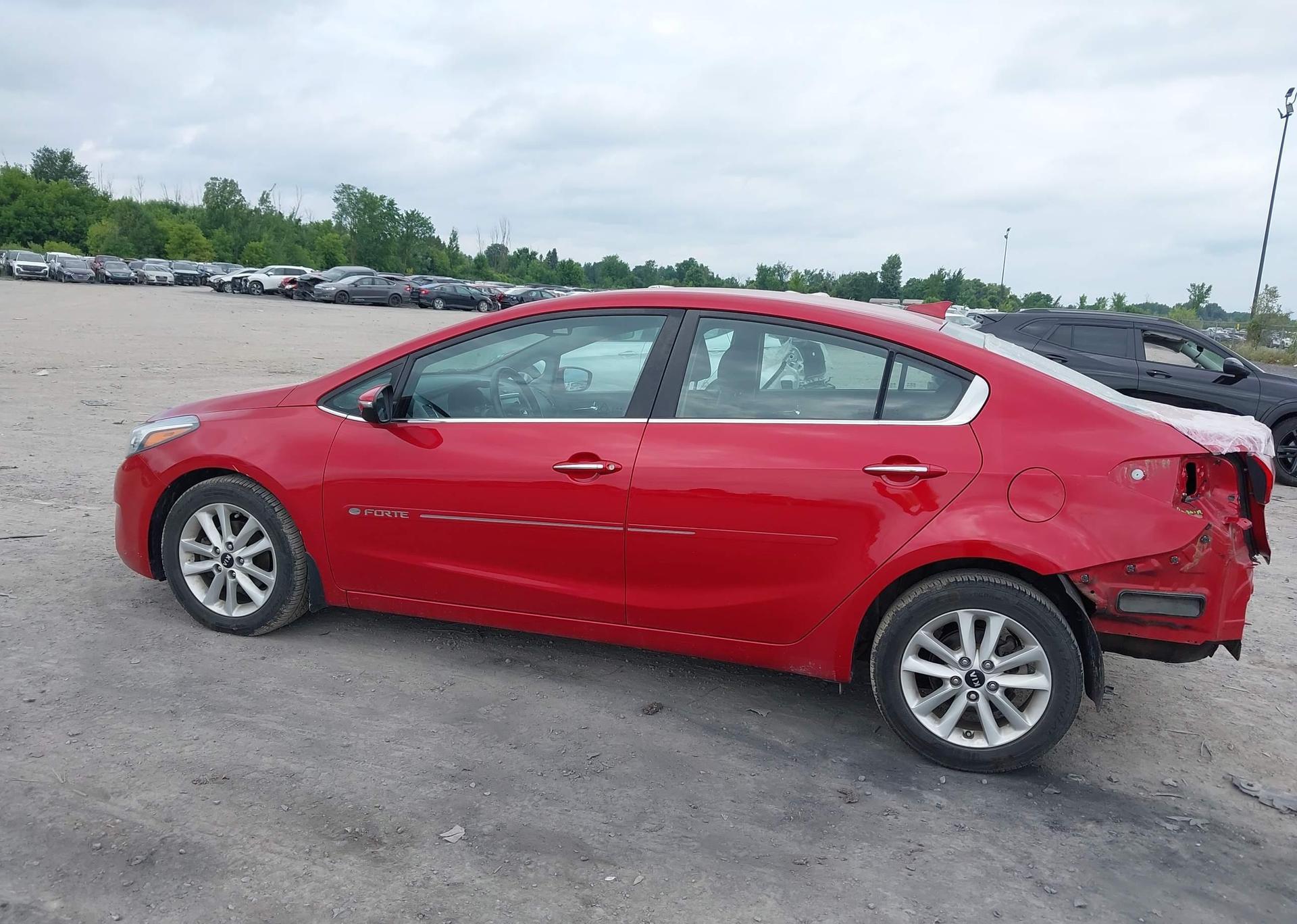 2017 KIA FORTE