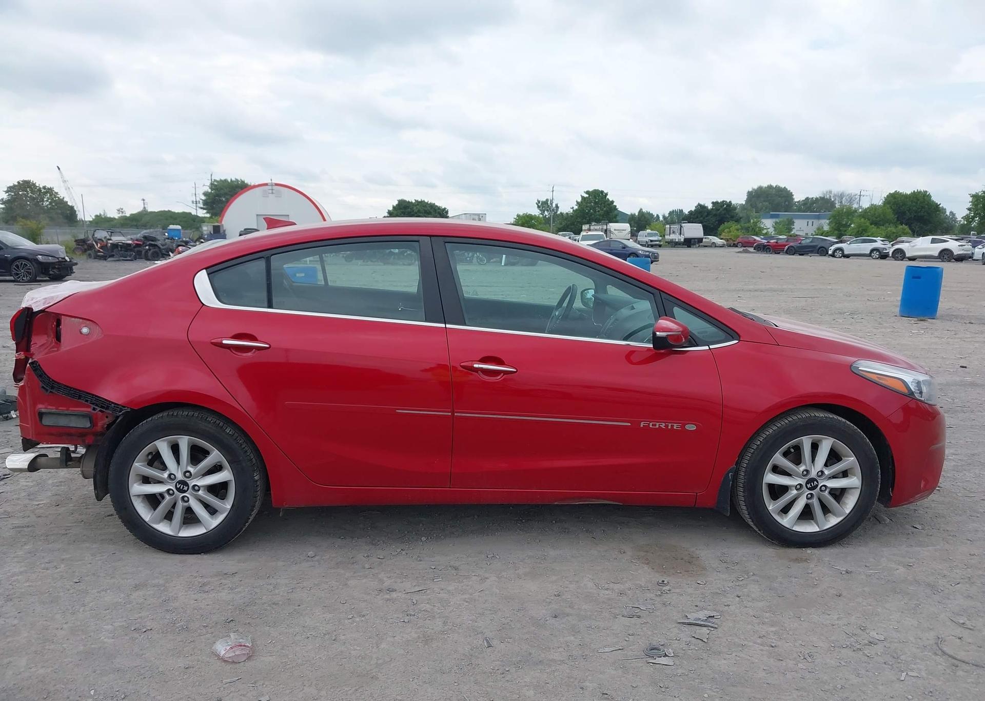 2017 KIA FORTE