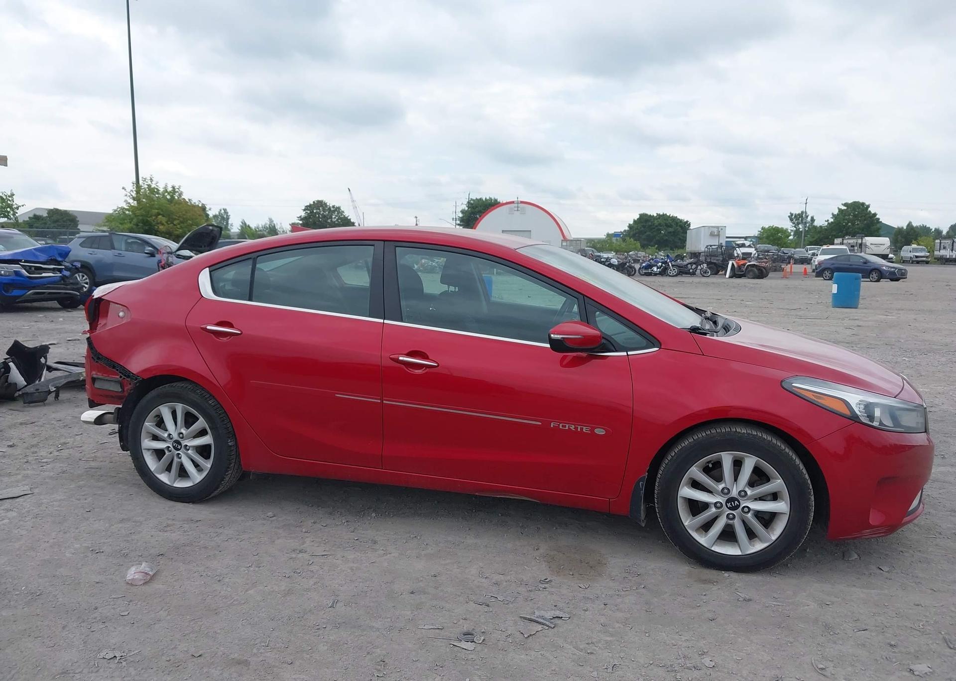 2017 KIA FORTE