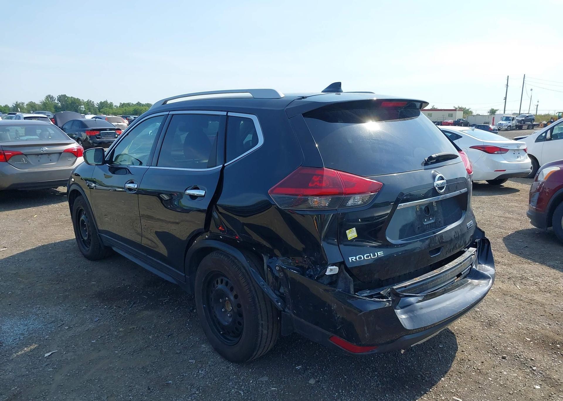 2019 NISSAN ROGUE S