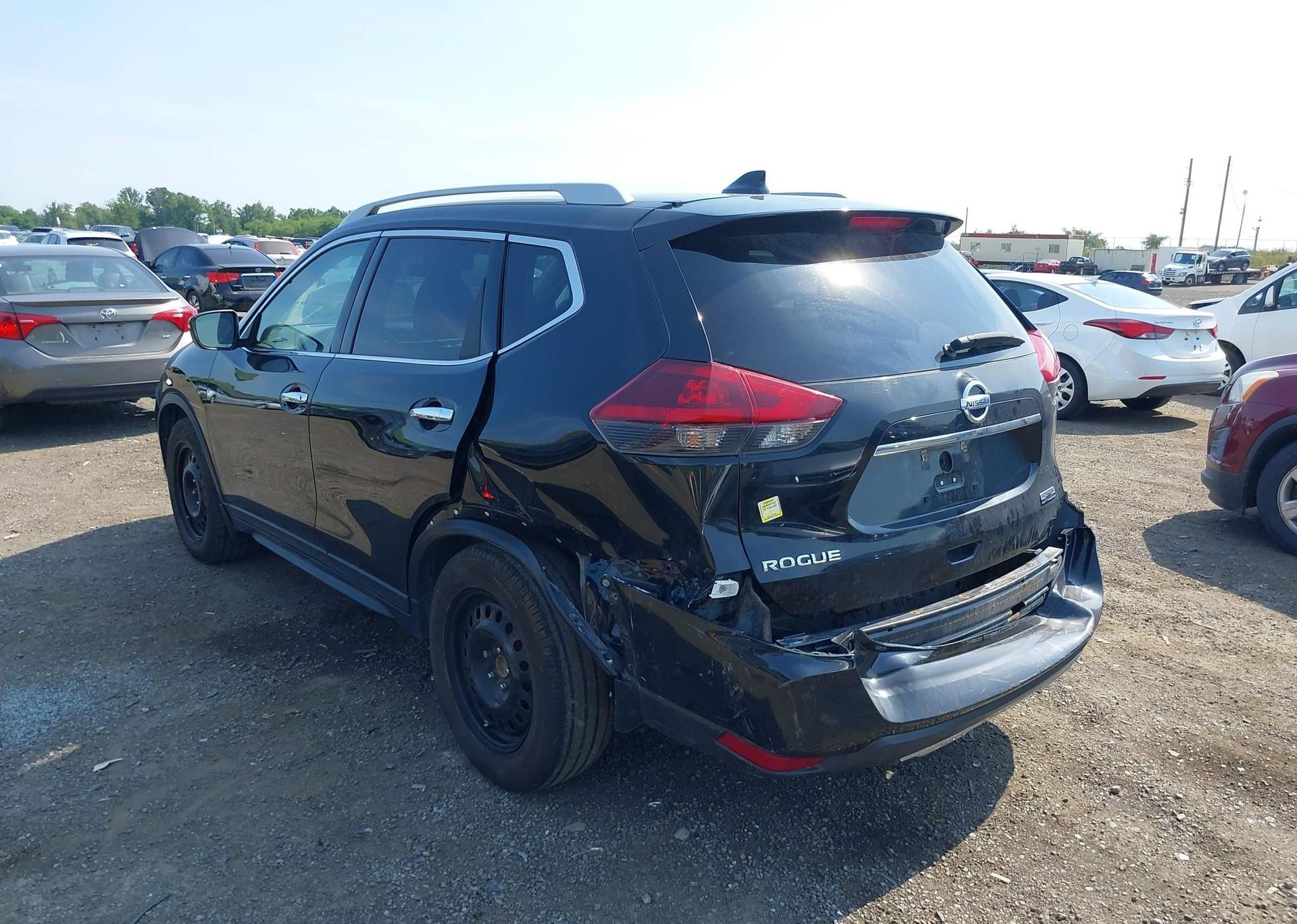 2019 NISSAN ROGUE S