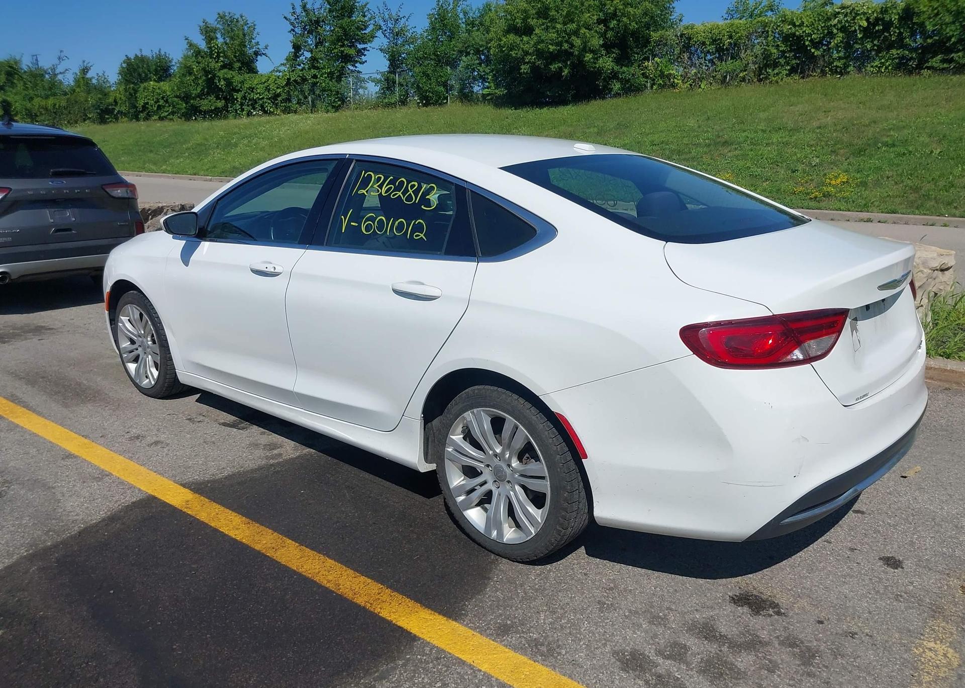 2015 CHRYSLER 200 LIMITED