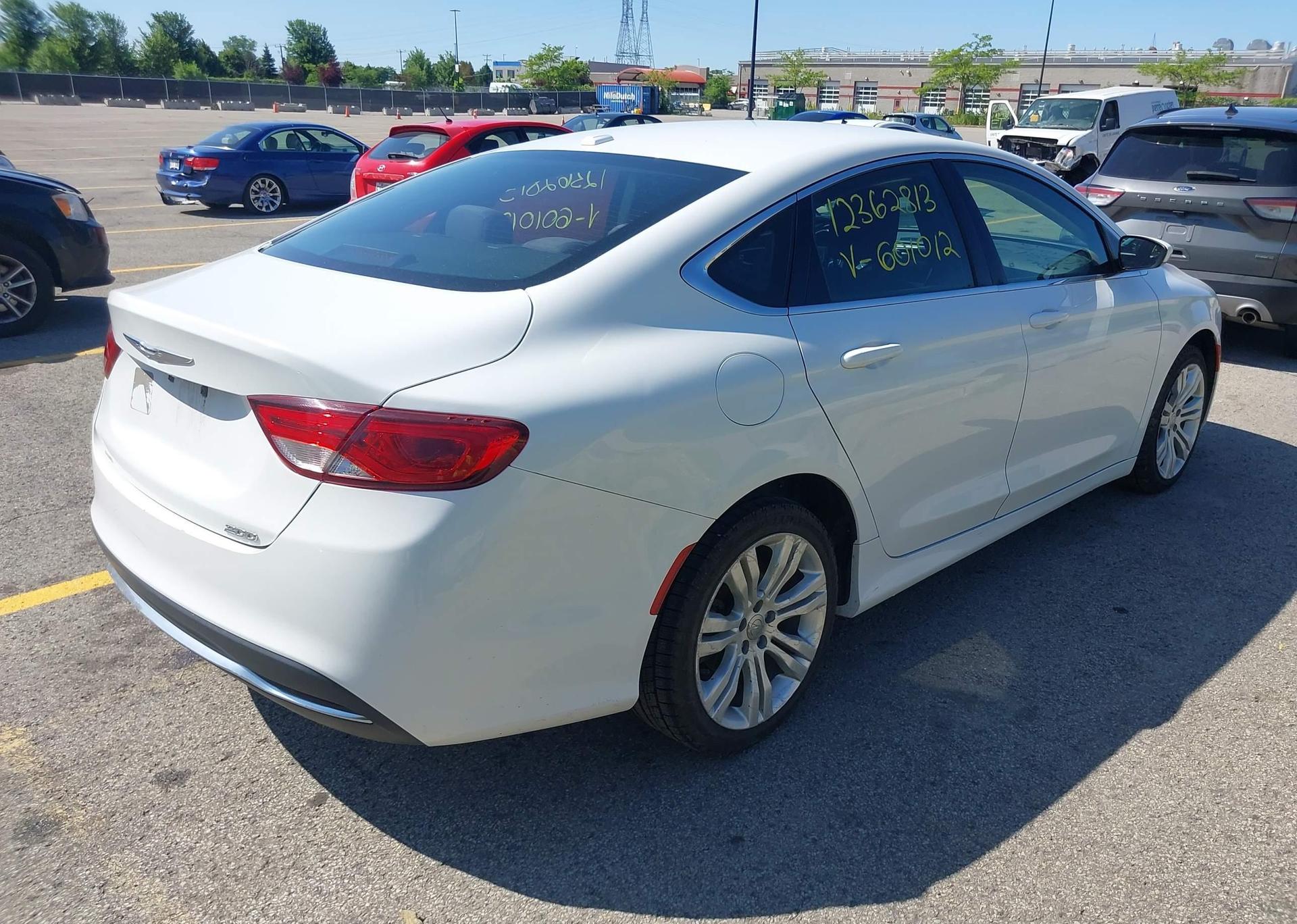 2015 CHRYSLER 200 LIMITED