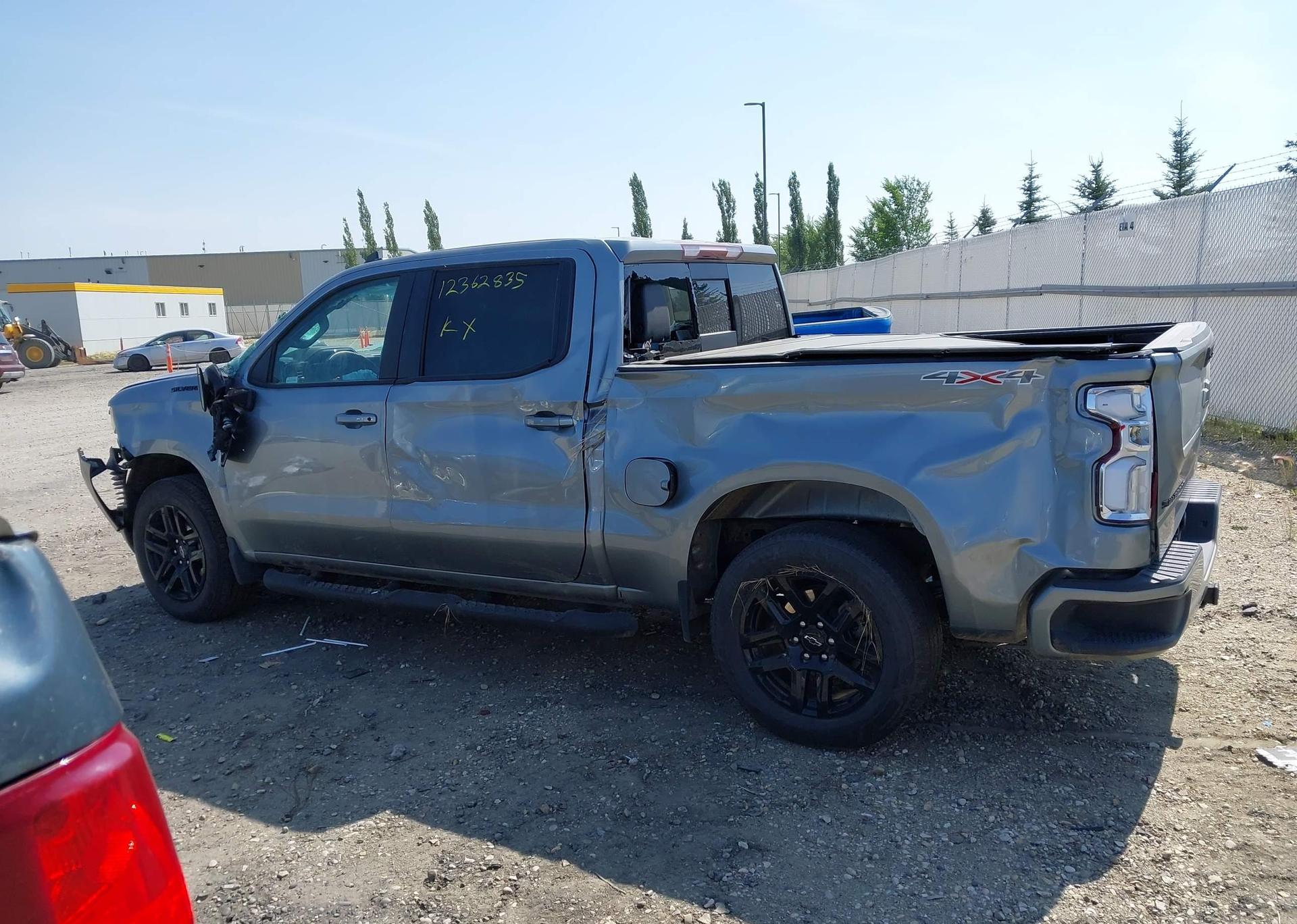 2023 CHEVROLET SILVERADO 1500 RST