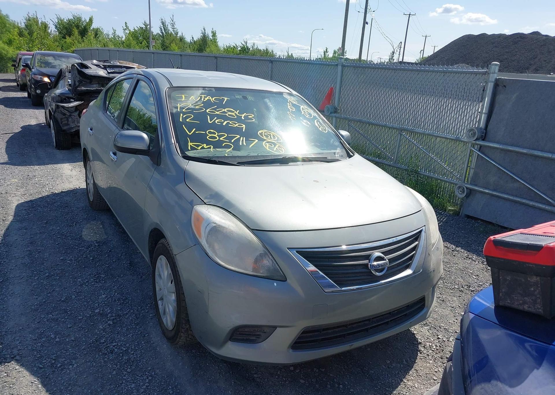 2012 NISSAN VERSA