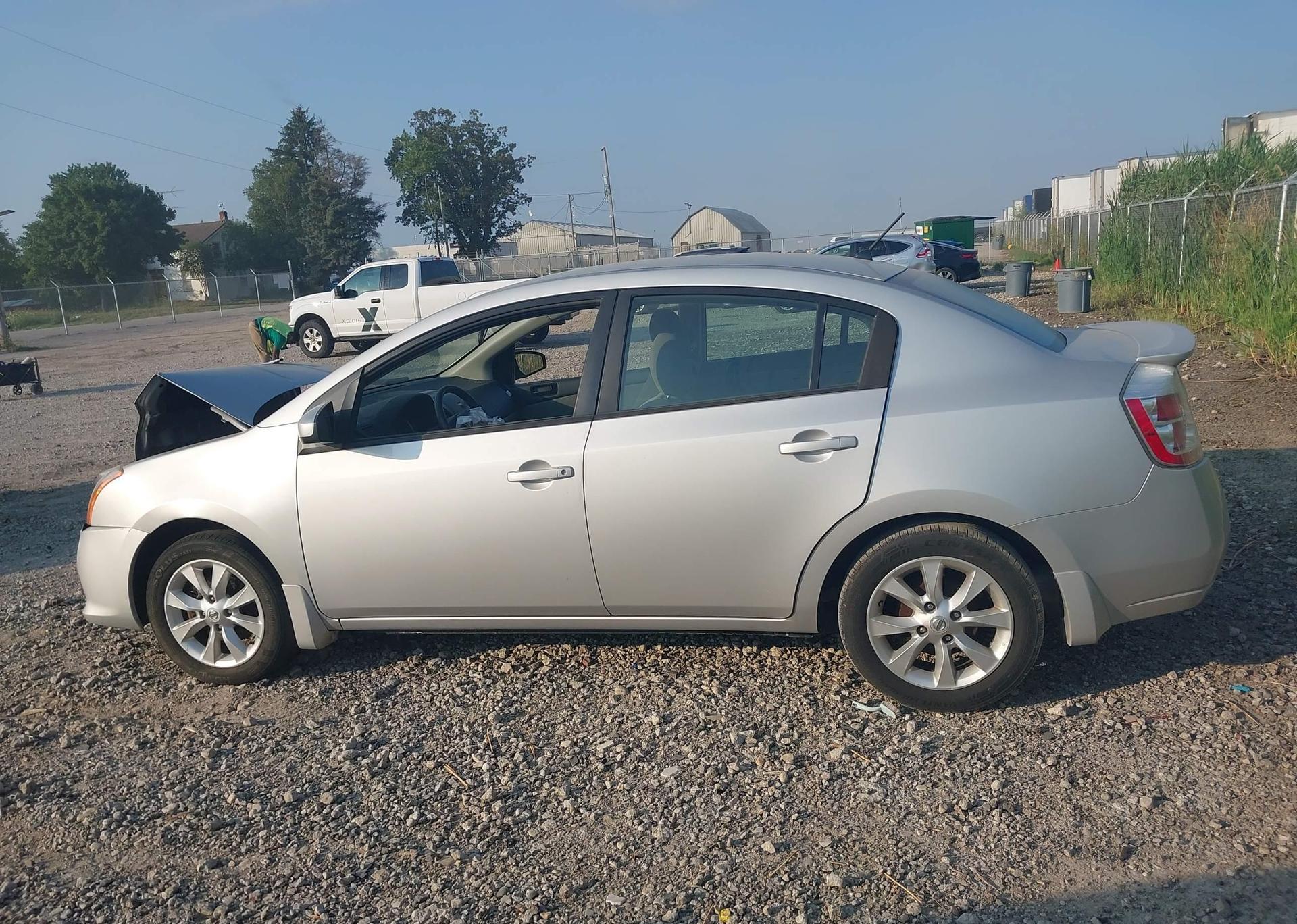 2011 NISSAN SENTRA 2.0
