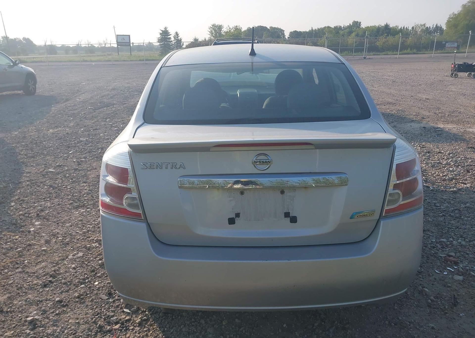 2011 NISSAN SENTRA 2.0