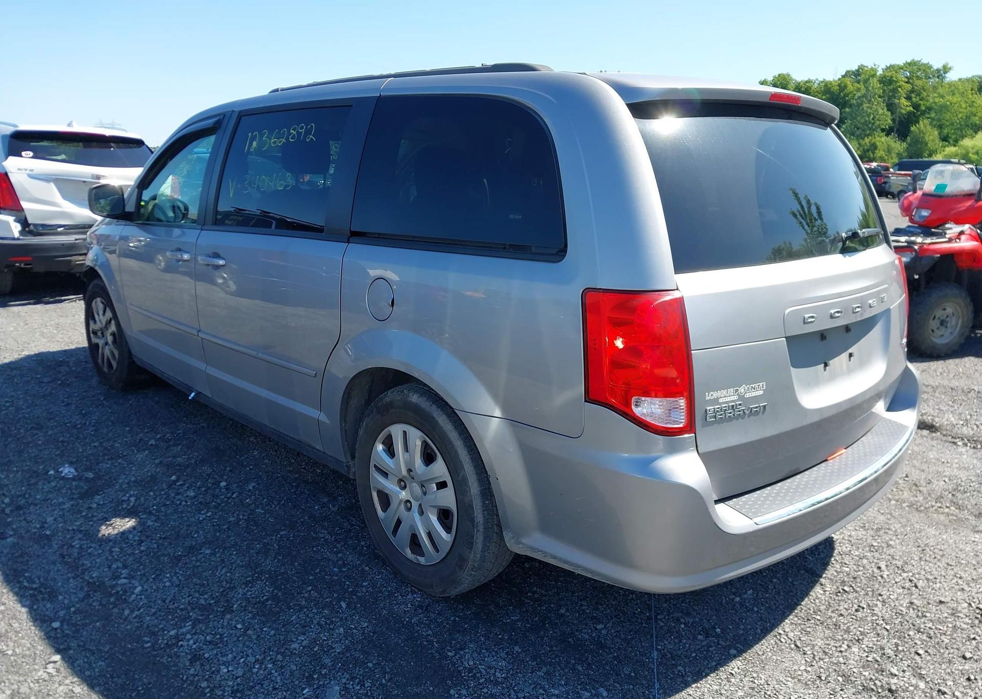 2016 DODGE GRAND CARAVAN SE