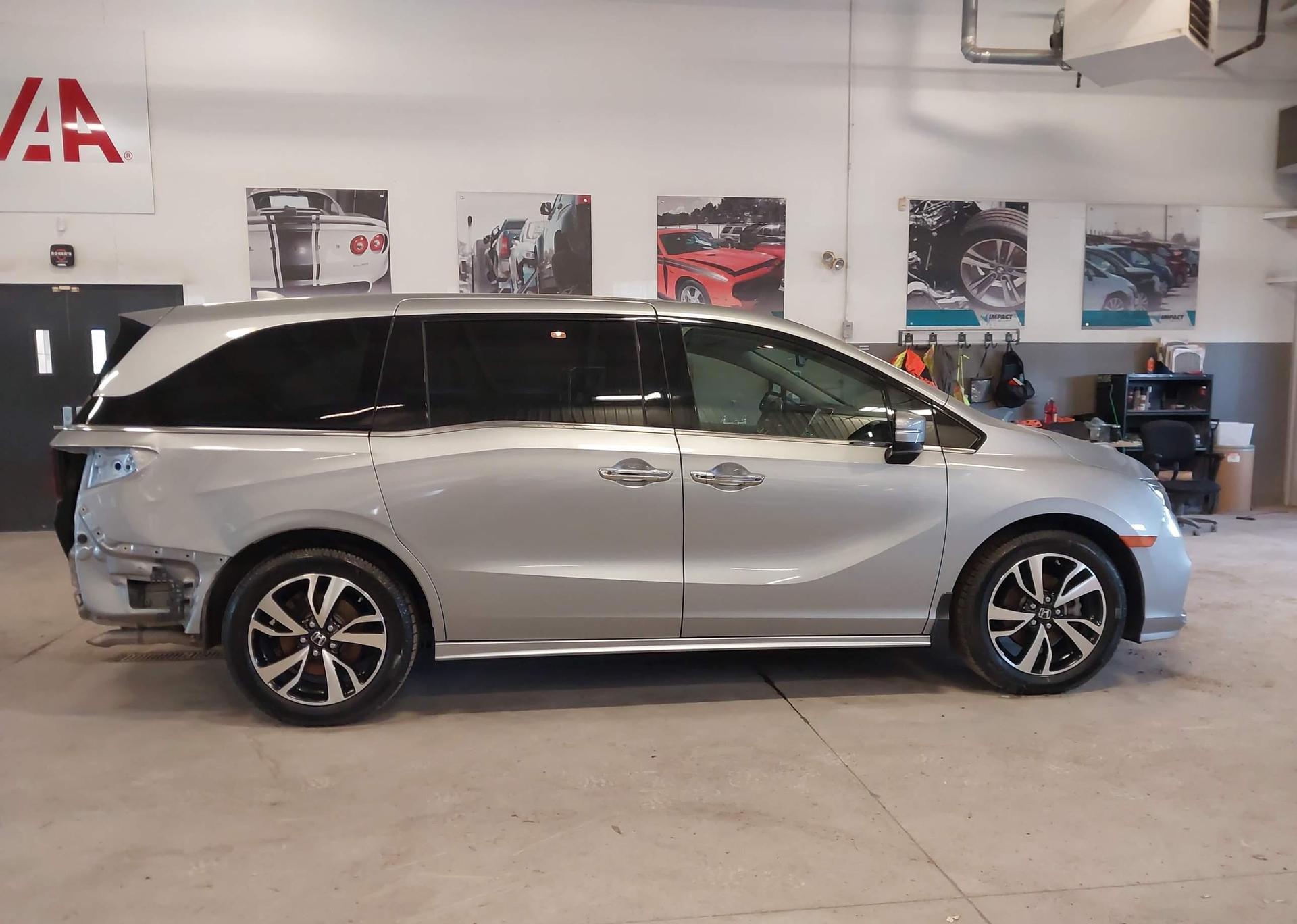 2018 HONDA ODYSSEY TOURING
