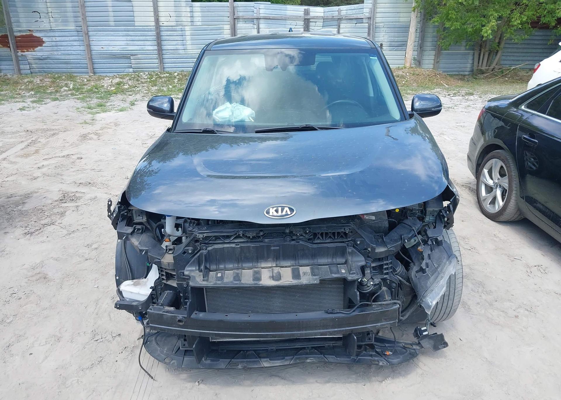 2020 KIA SOUL