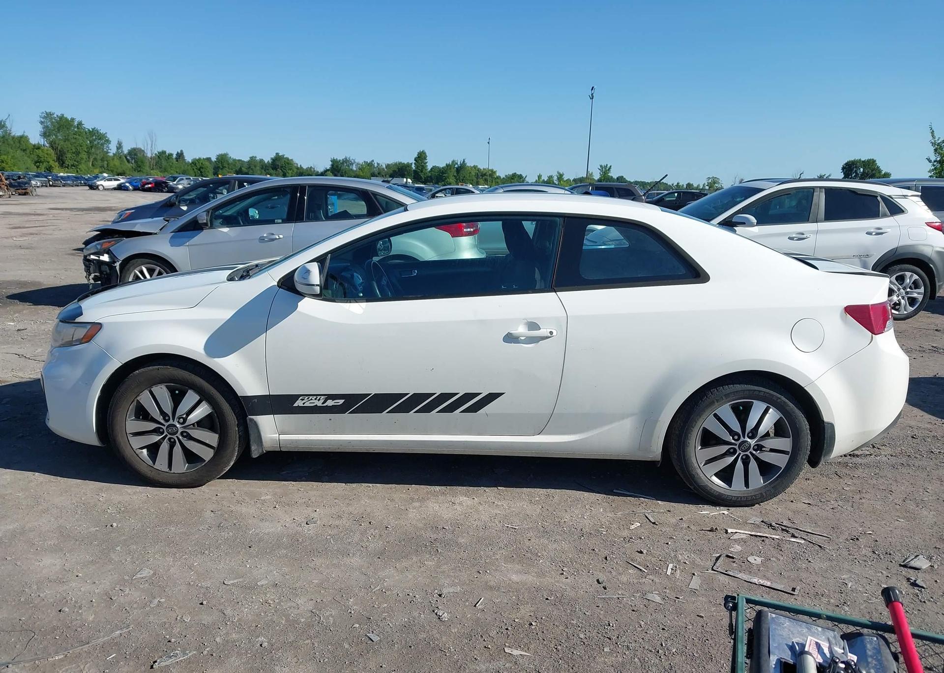 2013 KIA FORTE EX