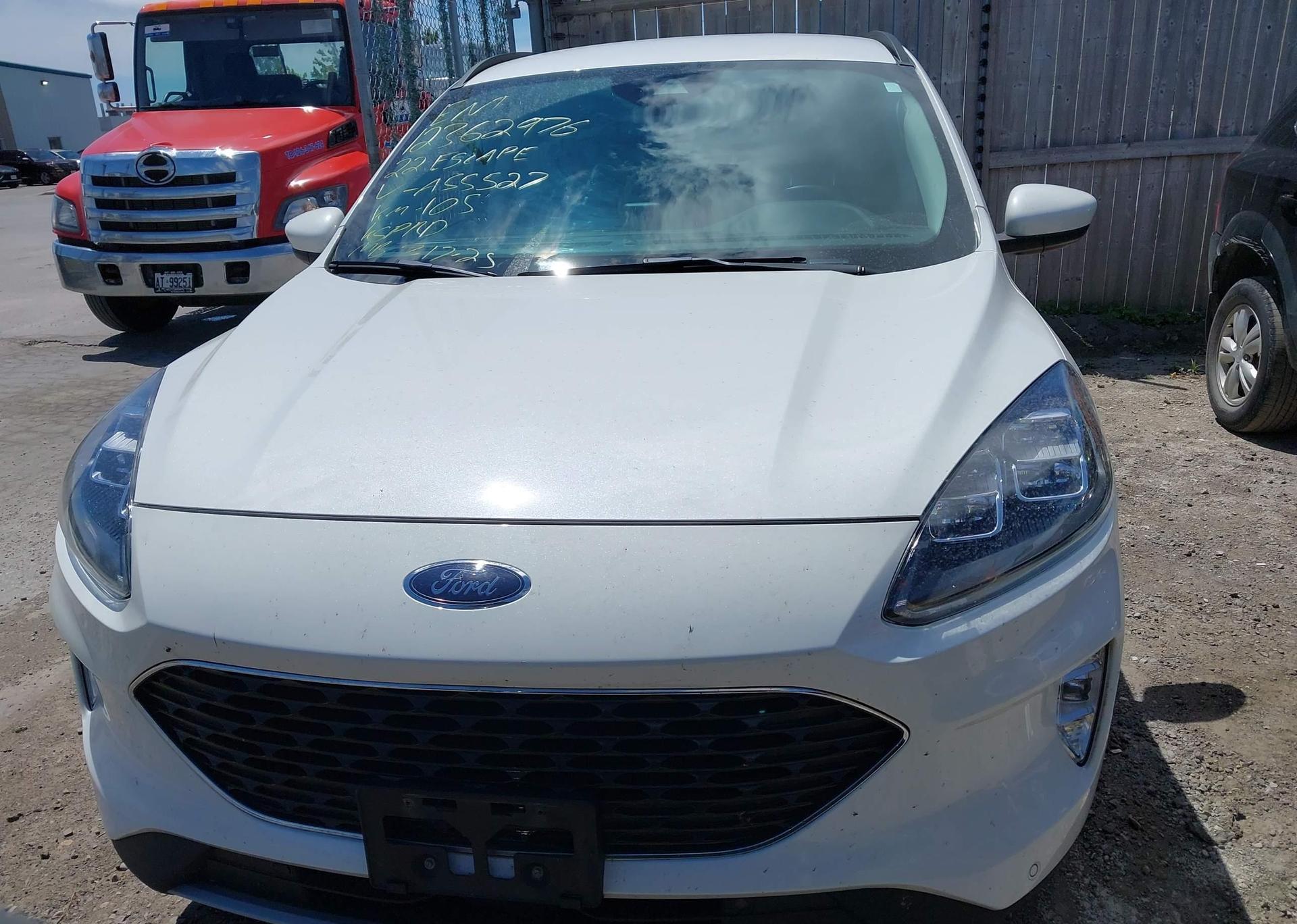 2022 FORD ESCAPE TITANIUM