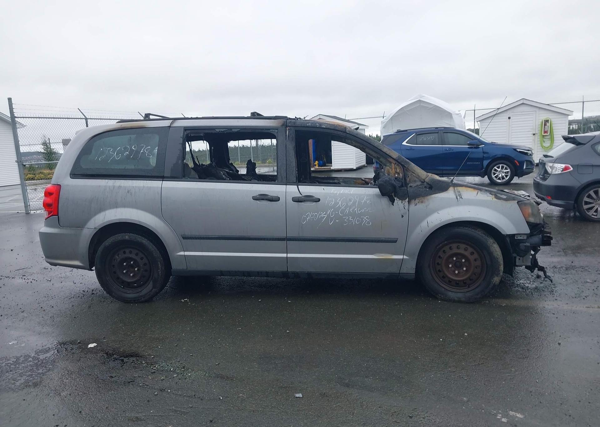 2016 DODGE GRAND CARAVAN SE