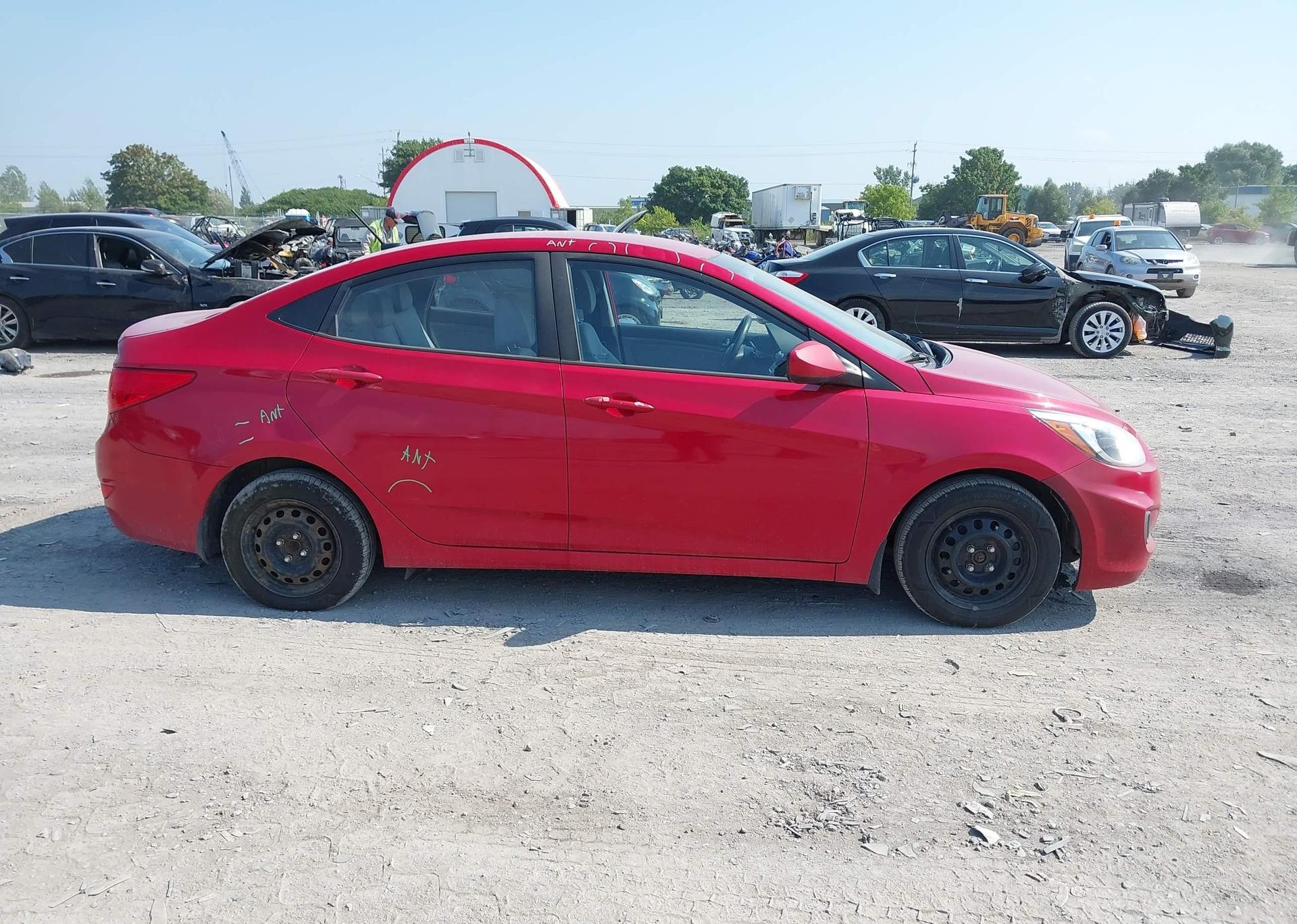 2016 HYUNDAI ACCENT GL